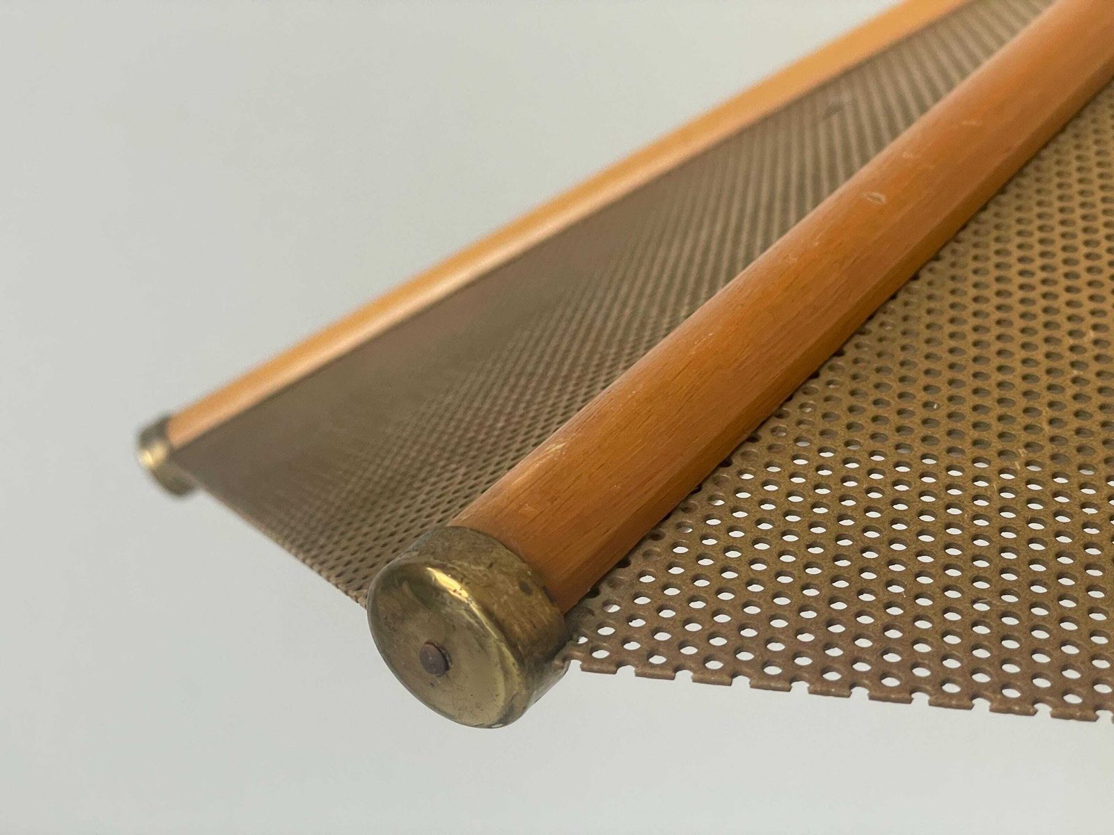 photo furniture 6 Leaves Wood Lines And Metal Body Pendant Lamp, 1960s, Italy