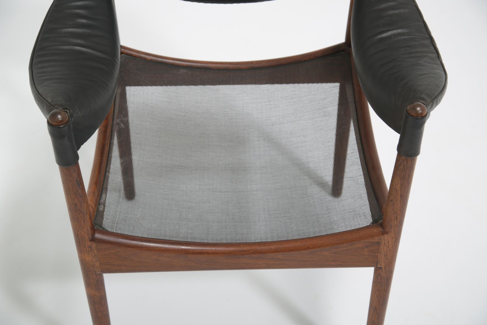 photo vinterior Kristian Vedel 'Modus' Eetstoelen: Set Van 8, Zeldzaam Palissander & Zwart Leer, Voor Søren Willadsen, Denemarken, Jaren 1960