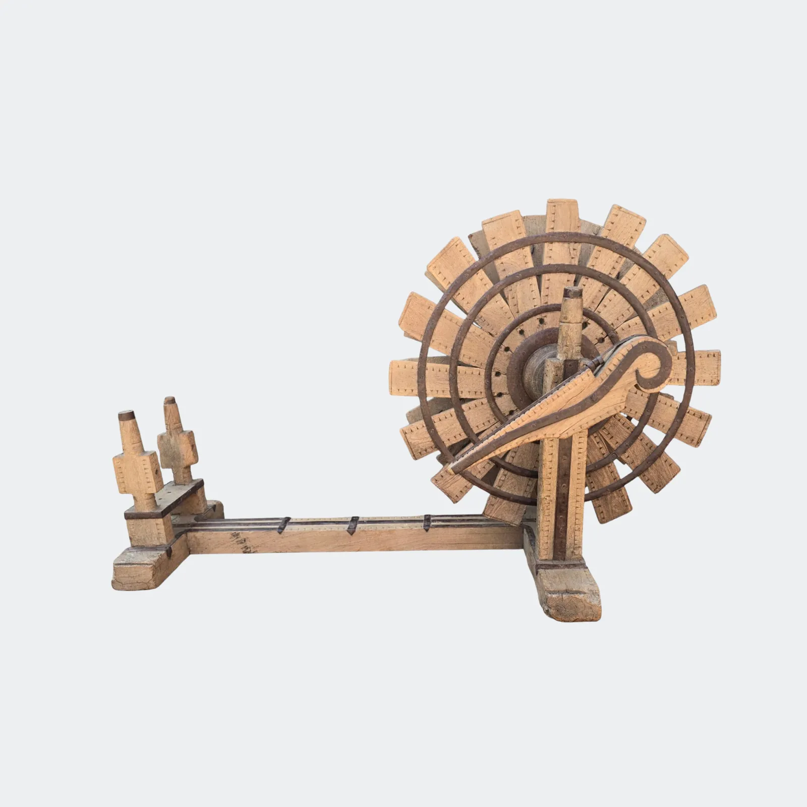 1900s Antique Wooden Indian Silk Floor Charka Spinning Wheel photo vinterior
