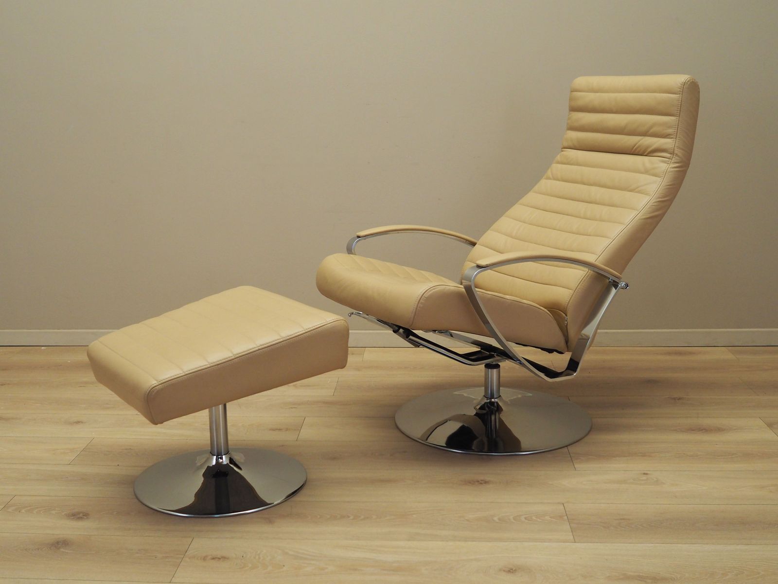 Lounge Fauteuil Met Voetenbank, Deens Design, Jaren 1970, Fabrikant: Boconcept photo buy