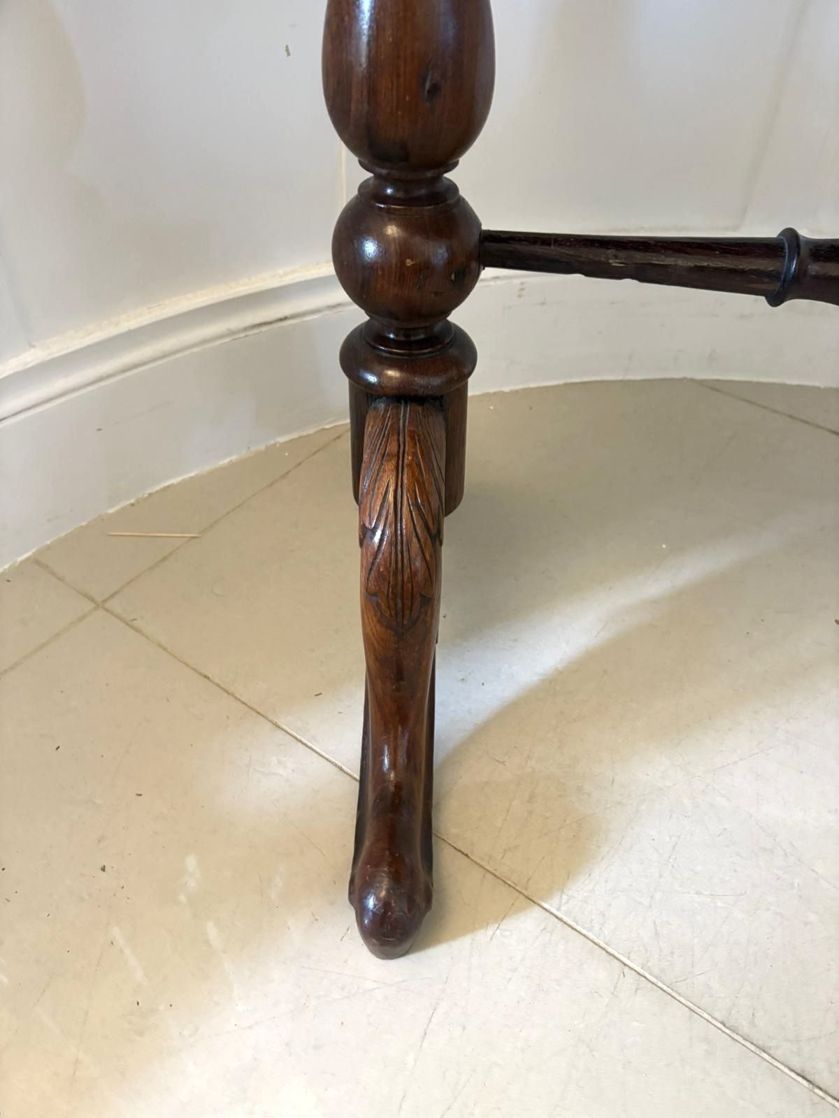 photo furniture Unusual Oval Antique 19th Century Quality Padauk Wood Side Table