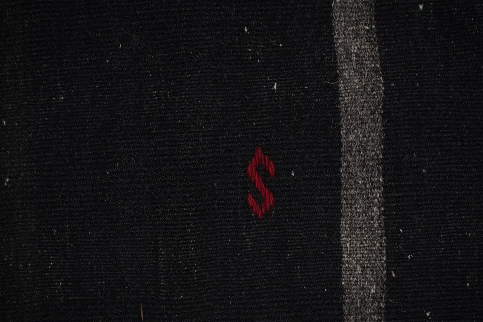 1960s Vintage Wool Oversize Turkish Kilim Rug 9'6'' X11'8'' photo vinterior