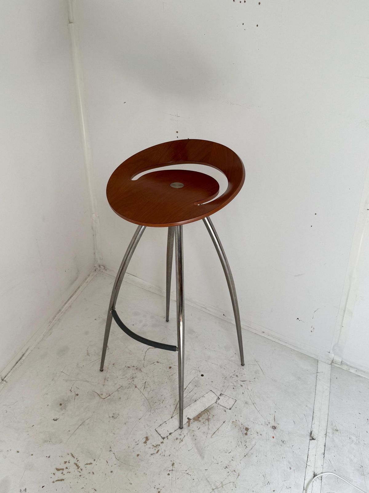 Sigurdur Thorsteinsson   Design Group Italia   Magis   Barstool Model 'Lyra'   Walnut Seat (Weird!) photo vinterior
