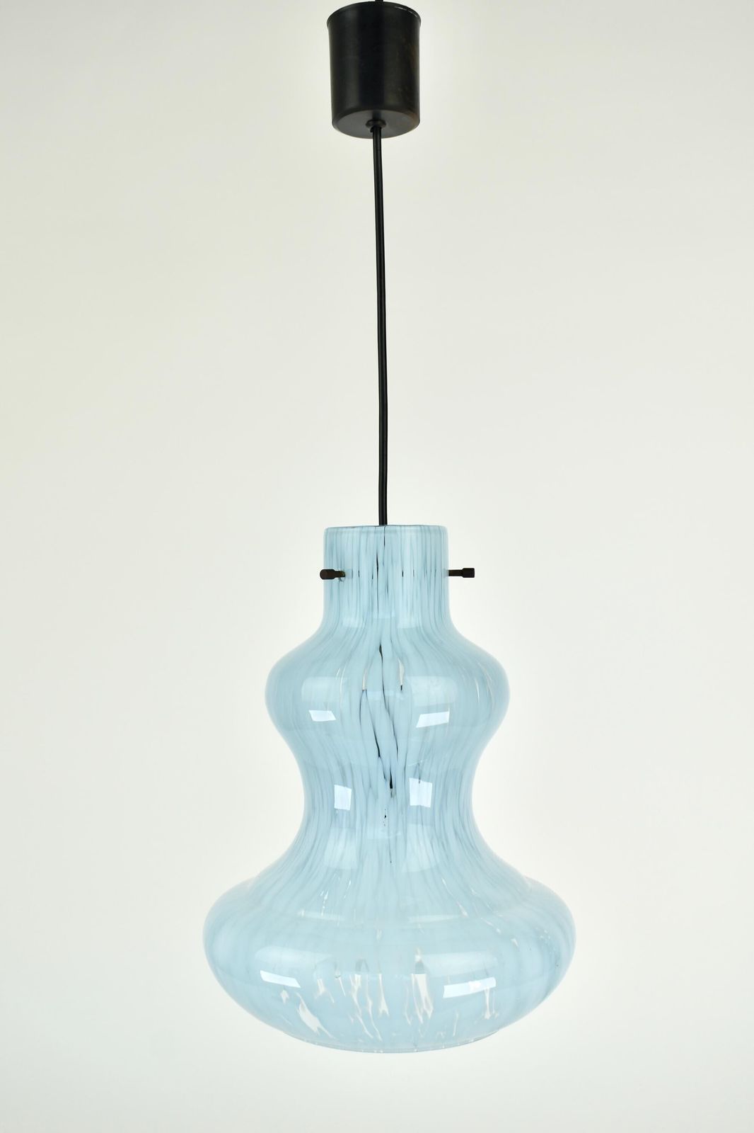 1960s Cloud Glass Pendantlamp Blauw Mid Century Modern | Plafondlamp Murano Glas Gino Vistosi | Italiaans Vintage Clichy Massimo Vignelli photo furniture