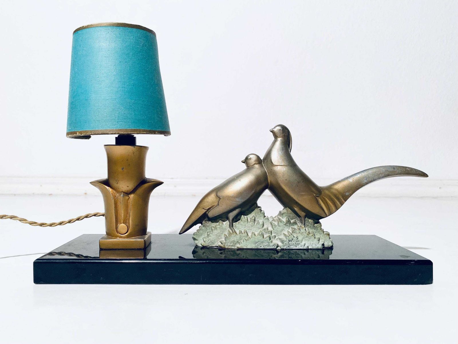 Art Deco Vintage Table Reading Lamp With Pheasants / French Interior photo Lighting