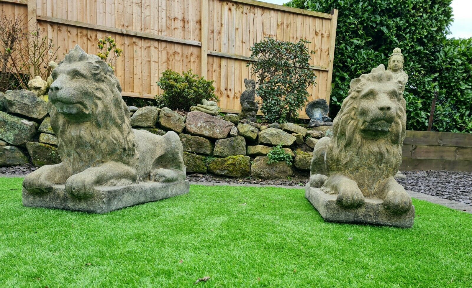 Vintage Superb Langport Lions English Stone   Delivery Available Via Our Specialist Sister Courier Company 0242.