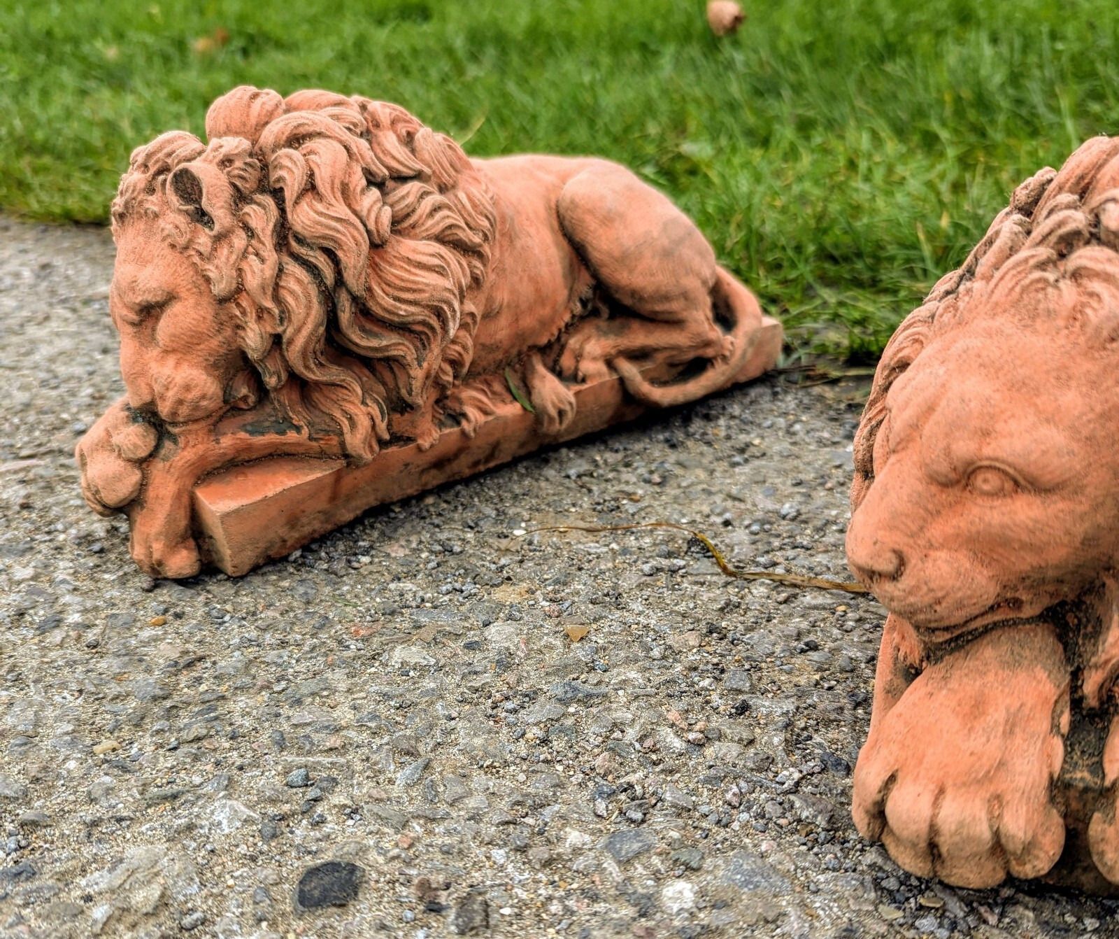 Vintage Pair Canova Lions English Stone Garden Ornament Delivery Available 0121. photo furniture