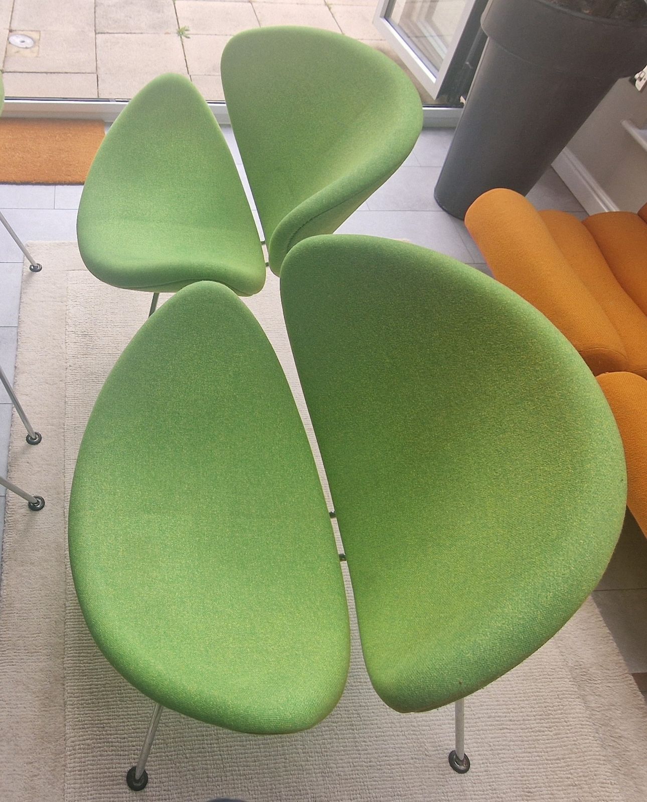 Set Of 4 Early Edition Orange Slice Chair Smodel F437 Pierre Paulin For Artifort In Orignal Green Fabric photo Furniture