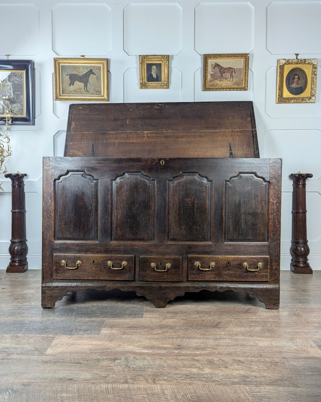 Large 18th Century Oak Mule Chest With Drawers And Hidden Storage photo furniture