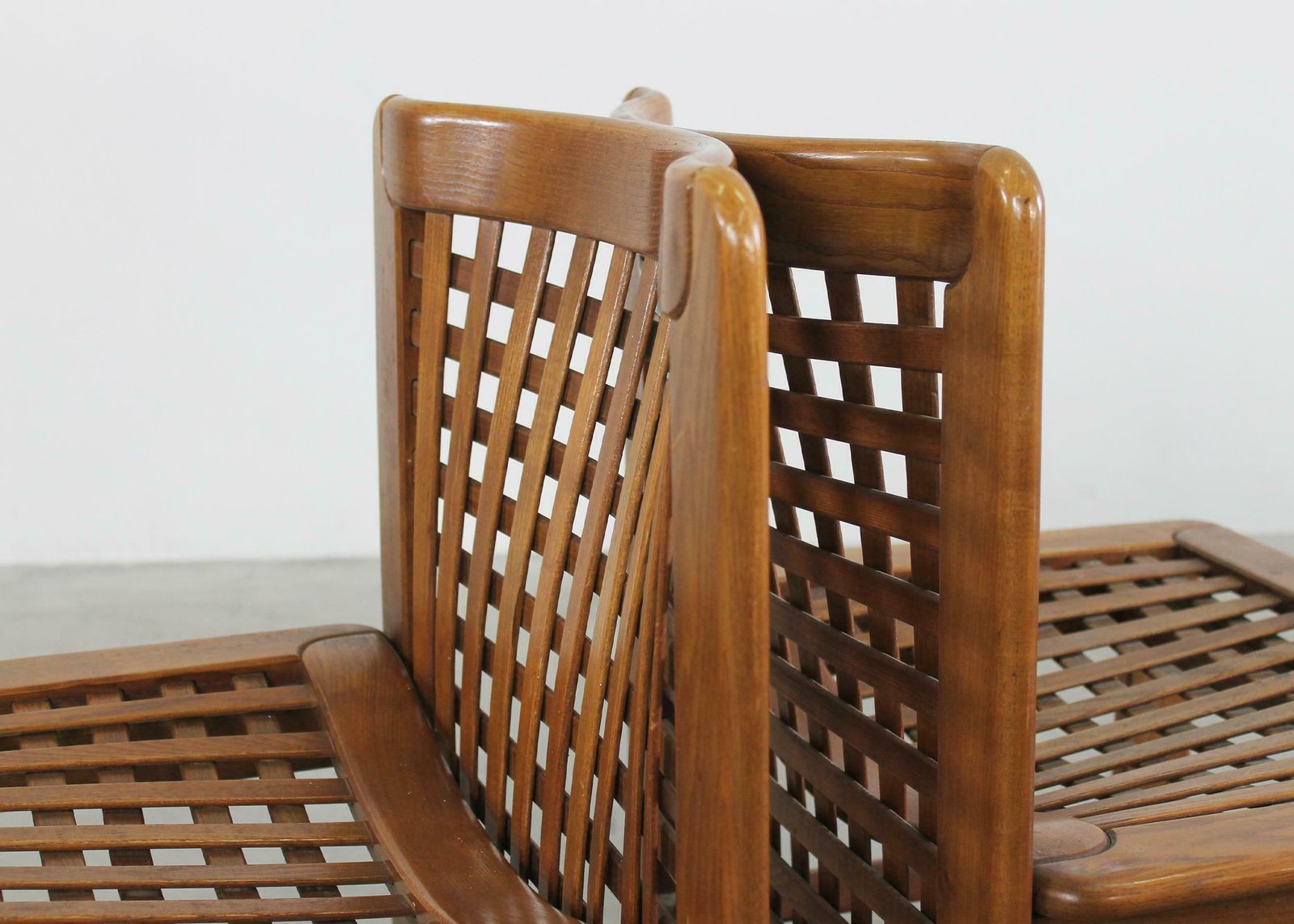 photo vinterior Titina Ammannati & Giampiero Vitelli Six Transenna Chairs By Pozzi And Verga 70s