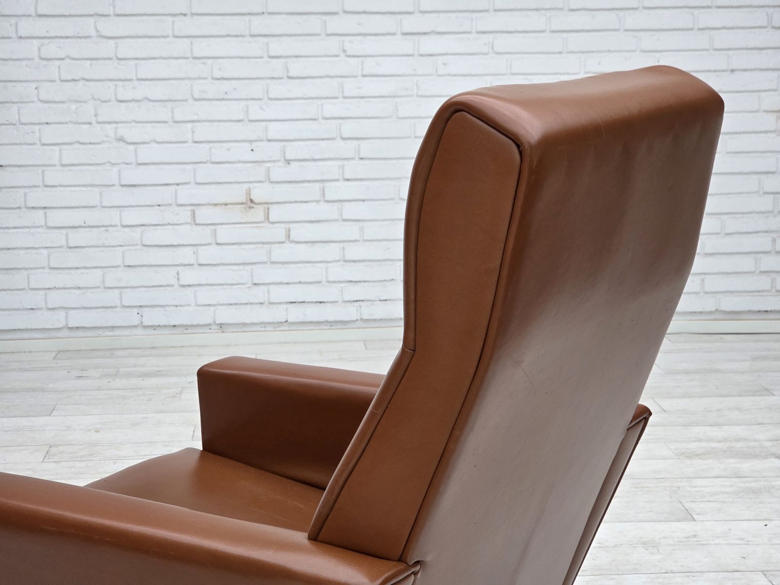Furniture 1970s, Danish Highback Armchair By Vejen Polstermøbelfabrik, Original Condition. photo