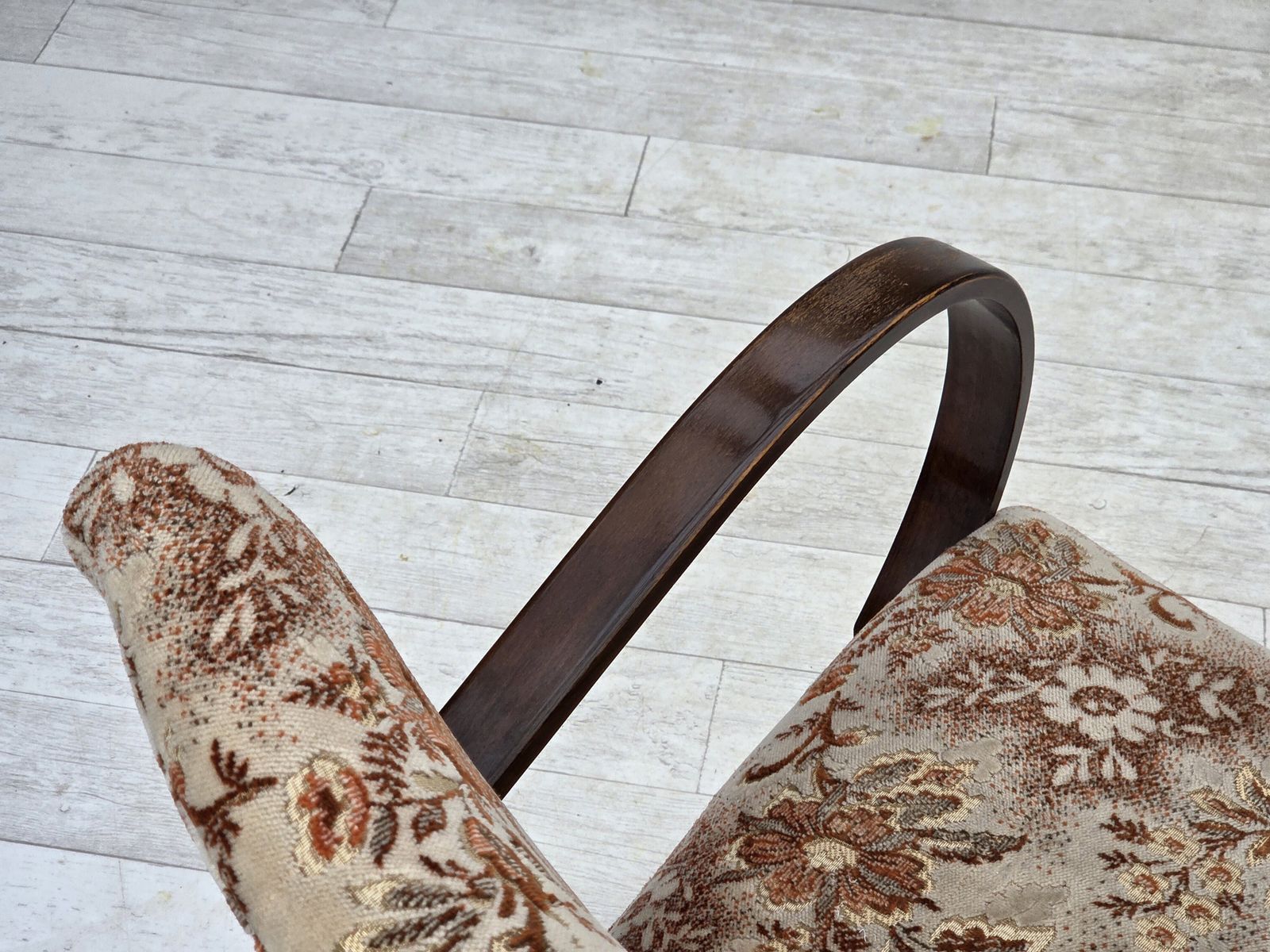 photo vinterior Ca. Jaren 1950, Deense Art Deco Fauteuil, Meubelvelours, Beukenhout, Opnieuw Bekleed.