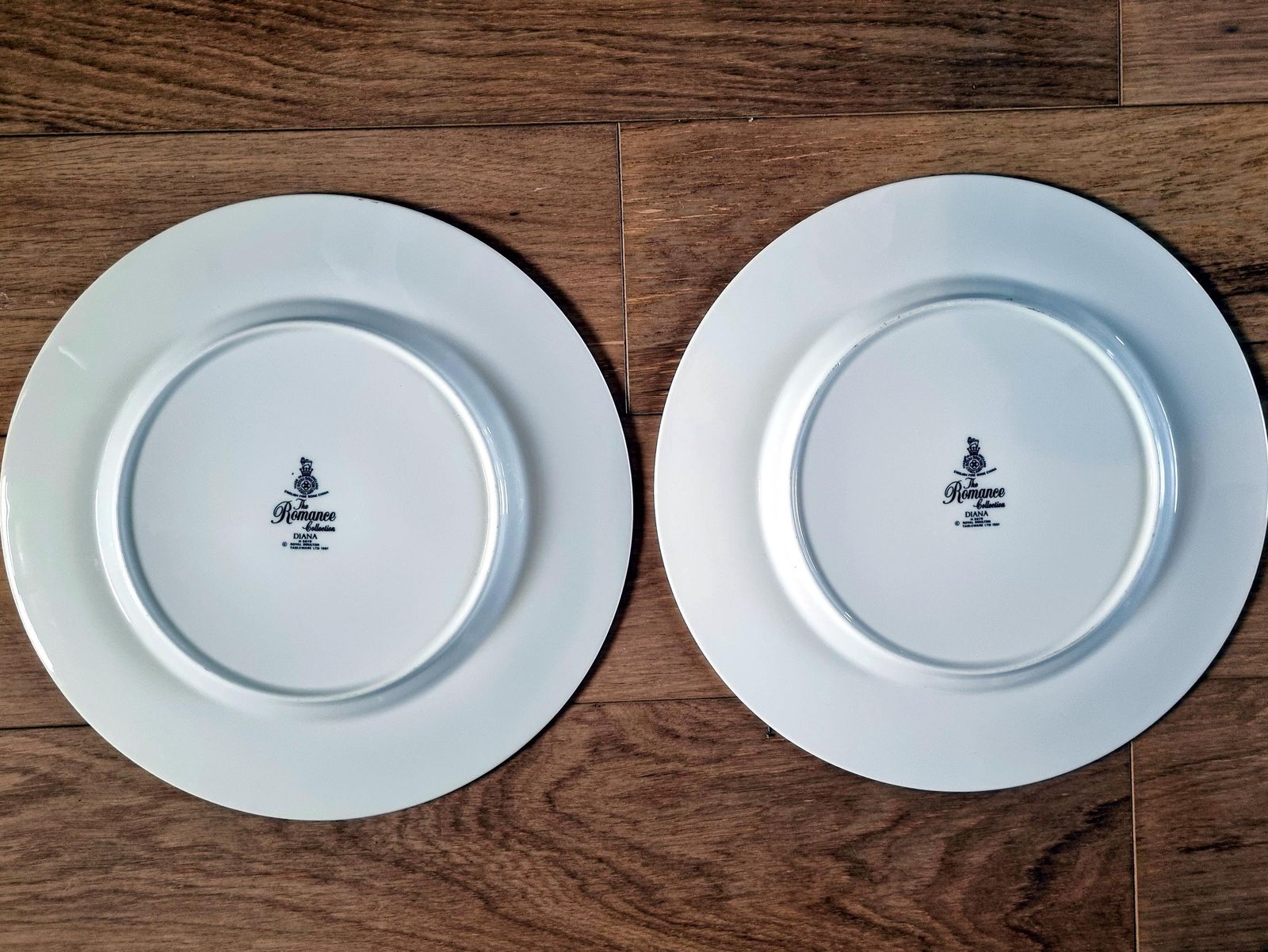 Royal Doulton Dinner Plates Romance Collection Diana Tableware, Set Of 6 Dishes 10.5" 27cm, English Fine Bone China photo vintage