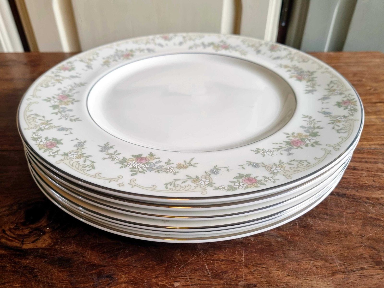 photo for sale Royal Doulton Dinner Plates Romance Collection Diana Tableware, Set Of 6 Dishes 10.5" 27cm, English Fine Bone China