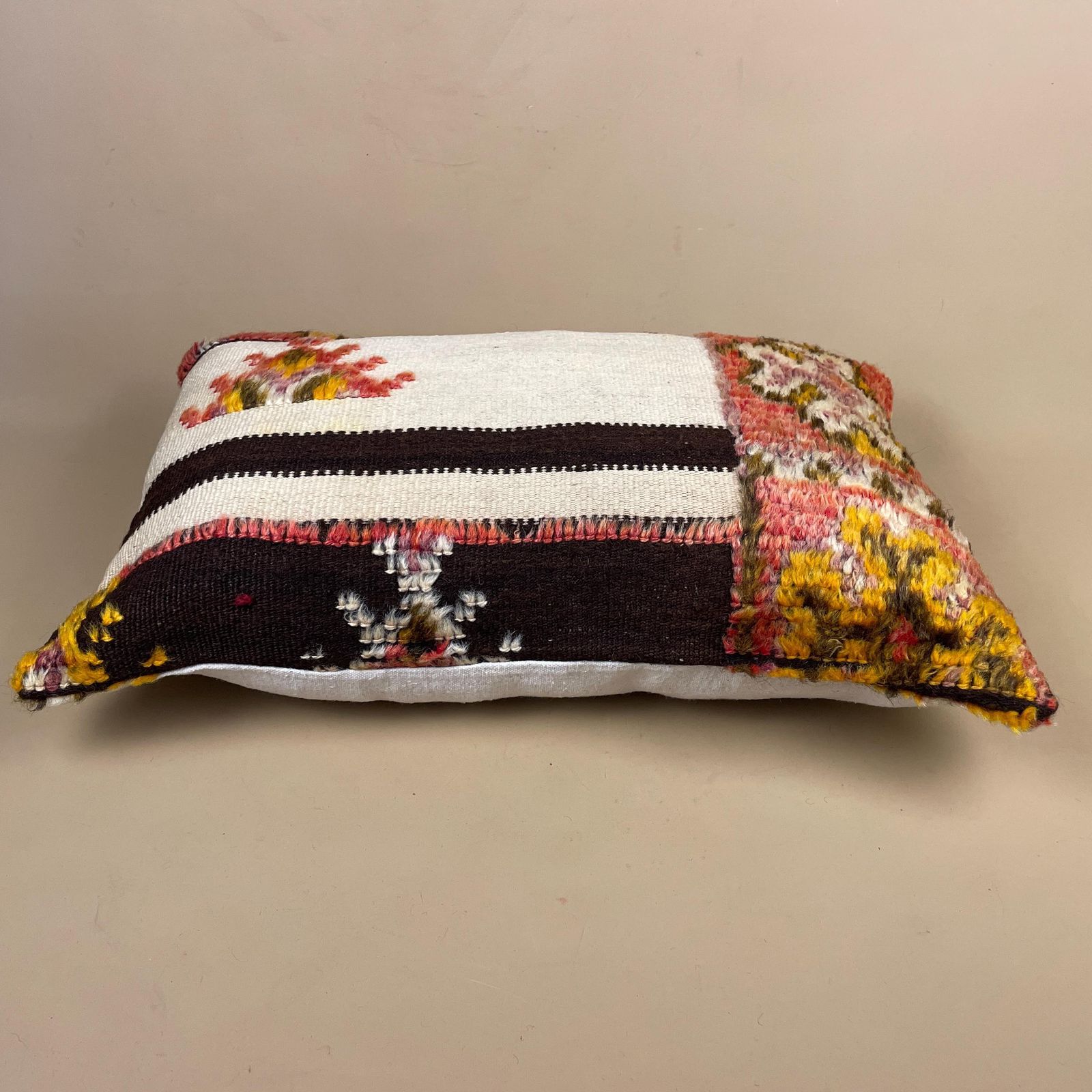 Moroccan Berber Kilim Blend Cushion Carpet Pillow Feather Handmade 55x35cm Beige Red Abstract Feather Filled Handwoven Traditional Rectangle photo Textiles