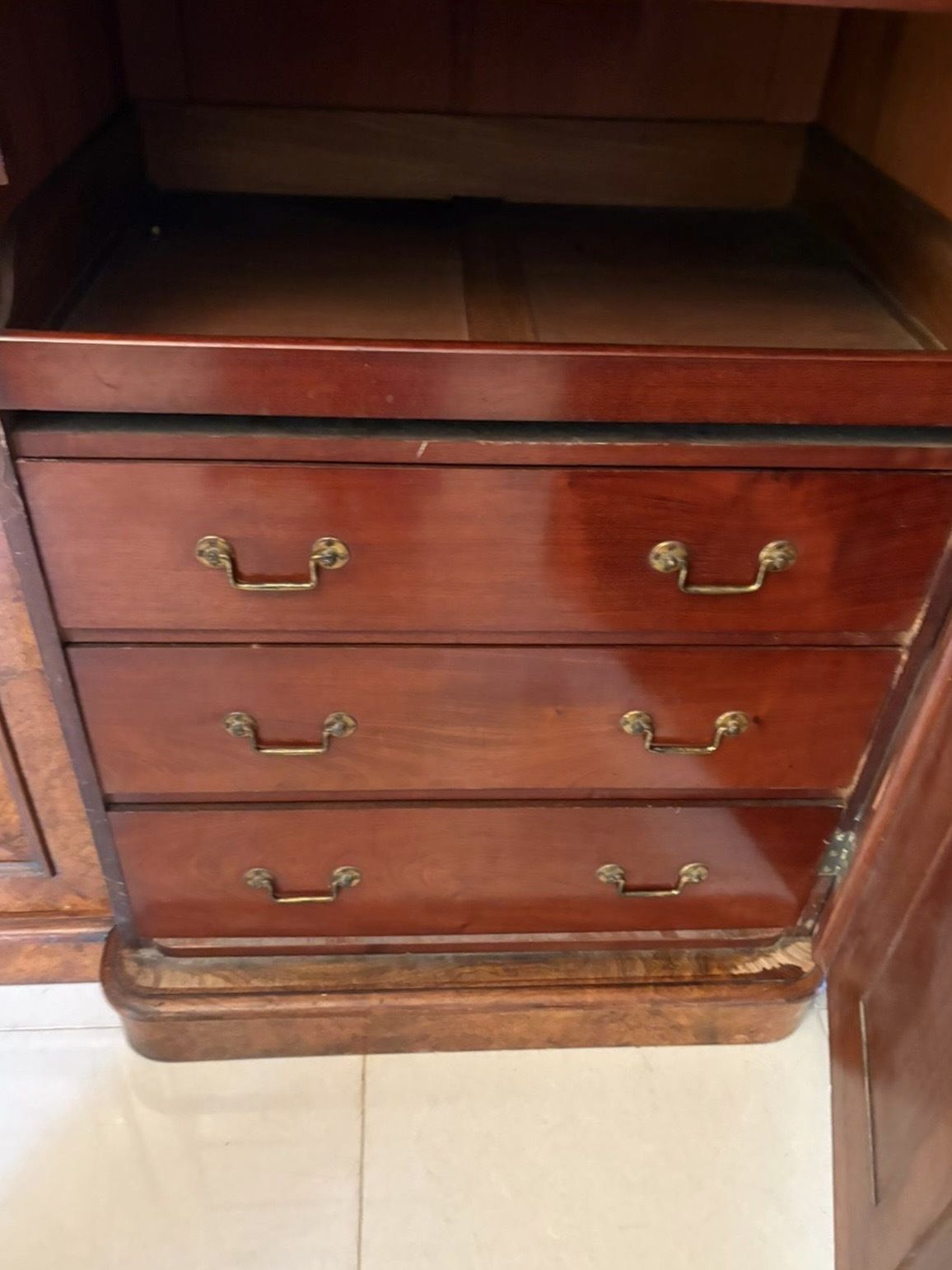 Outstanding Quality Large Antique 19th Century Burr Walnut Wardrobe photo for sale