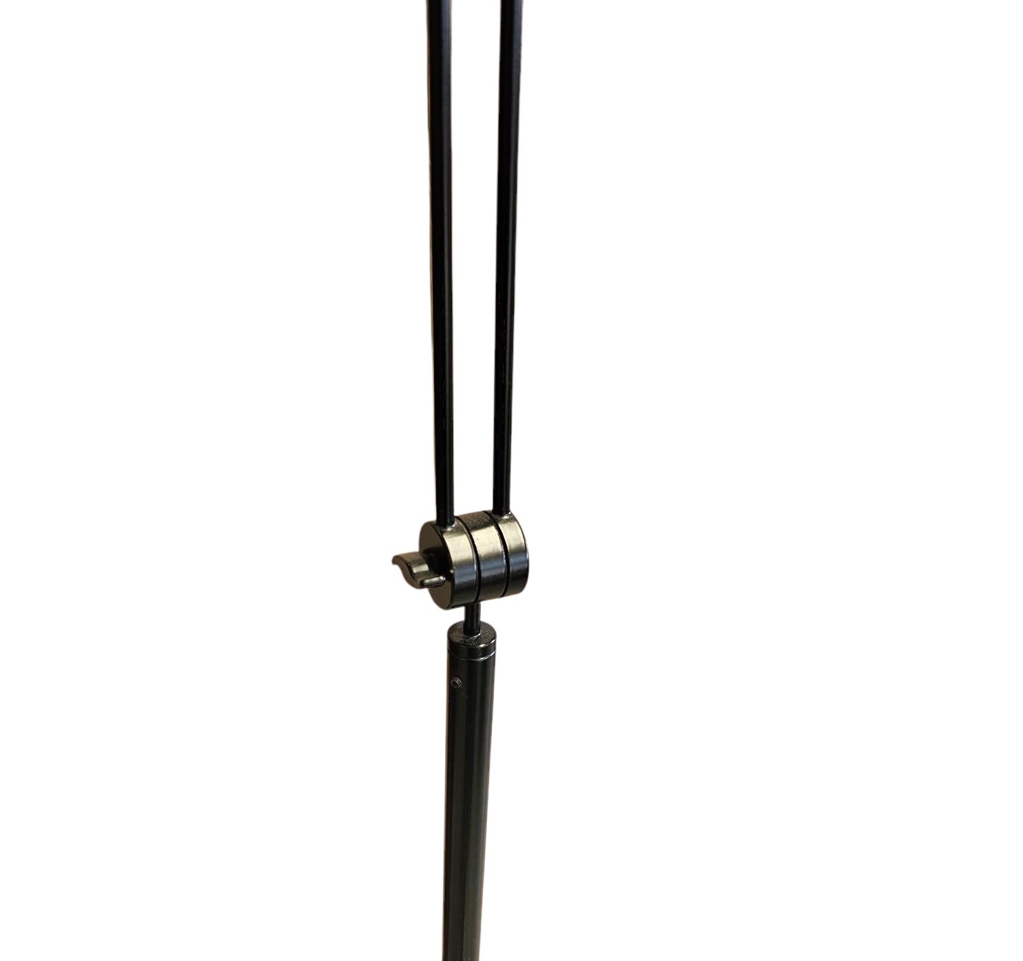 Adjustable  Conical Glass And Black Metal Floor Lamp By Tronconi 1970s Italy photo vintage