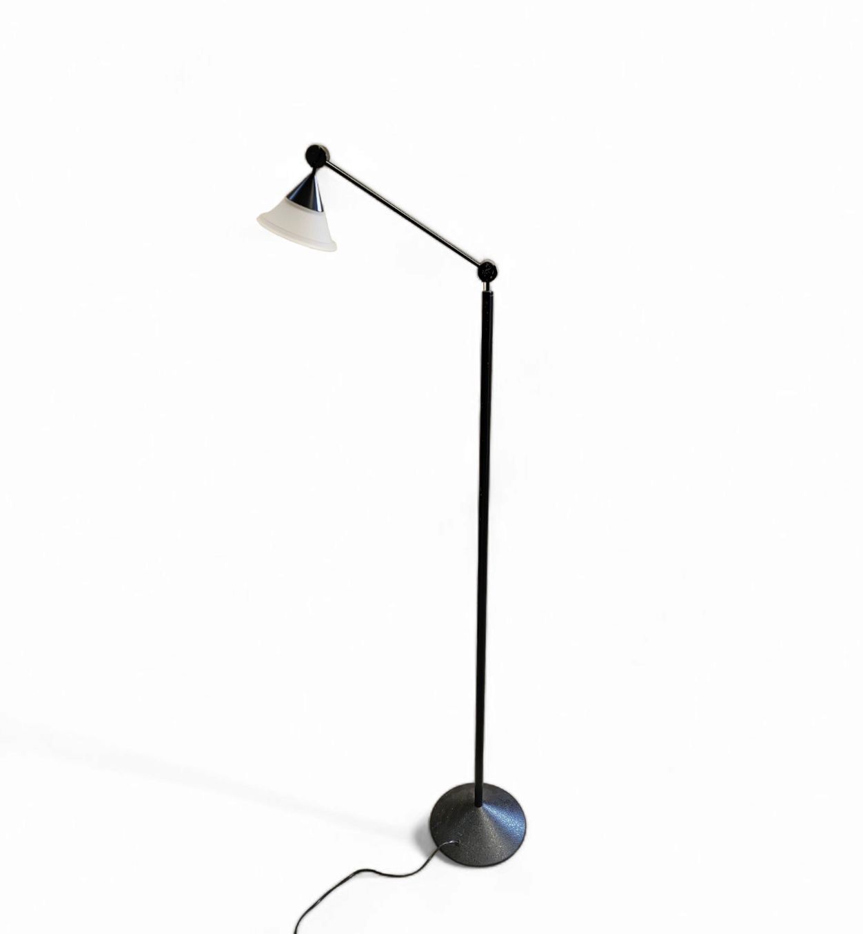 photo furniture Adjustable  Conical Glass And Black Metal Floor Lamp By Tronconi 1970s Italy