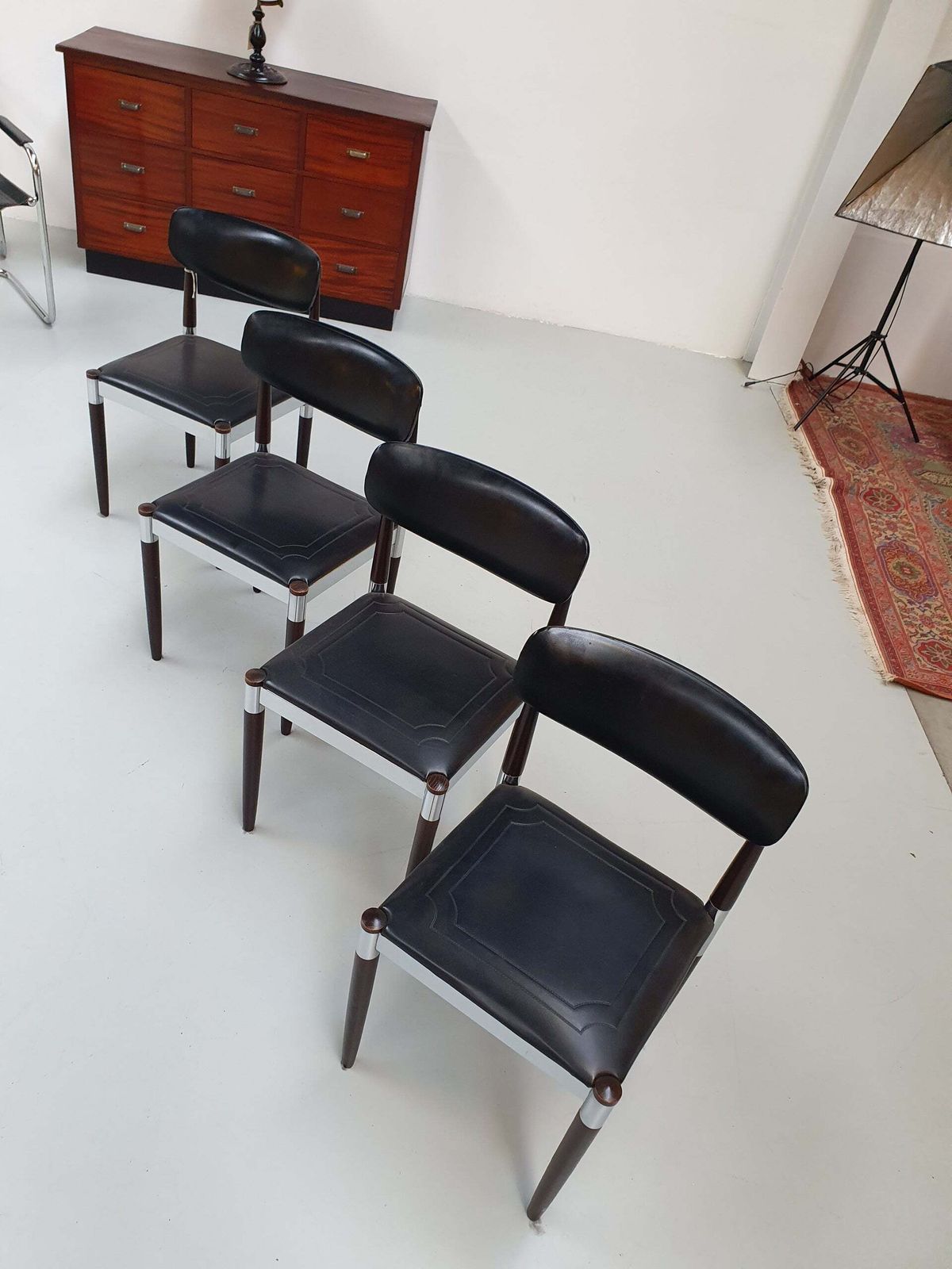 4 X Retro Dining Chair Chrome, Wood ,Vinyl. Very Good Condition. photo furniture