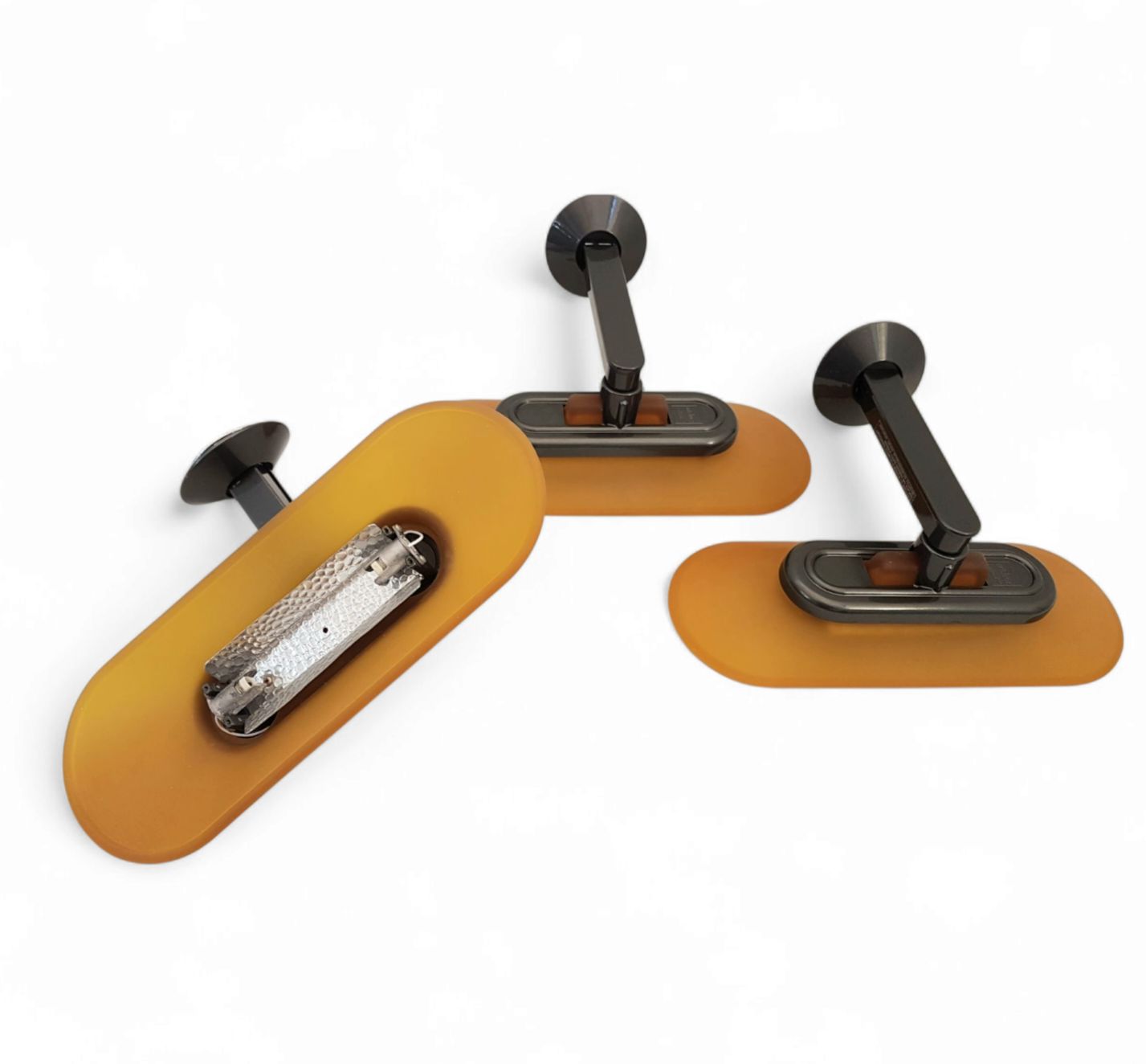 Lighting 5 X Yellow Glass And Metal Wall Sconce Jill   Perry King, Santiago Miranda And Gianluigi Arnaldi For Arteluce, 1980s photo