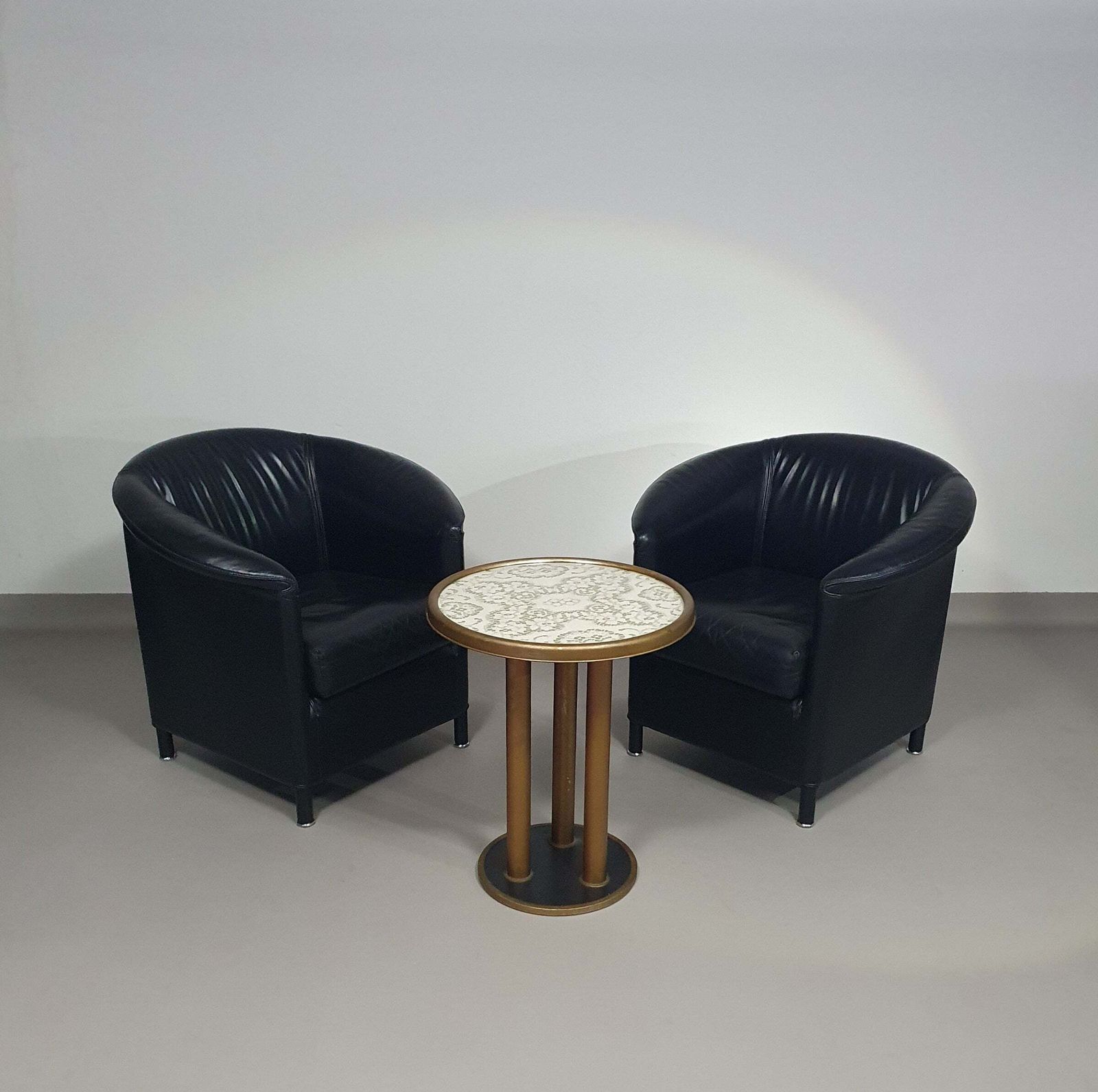 Aura Chairs / Black Leather By Paolo Piva For Wittmann 1980 photo for sale