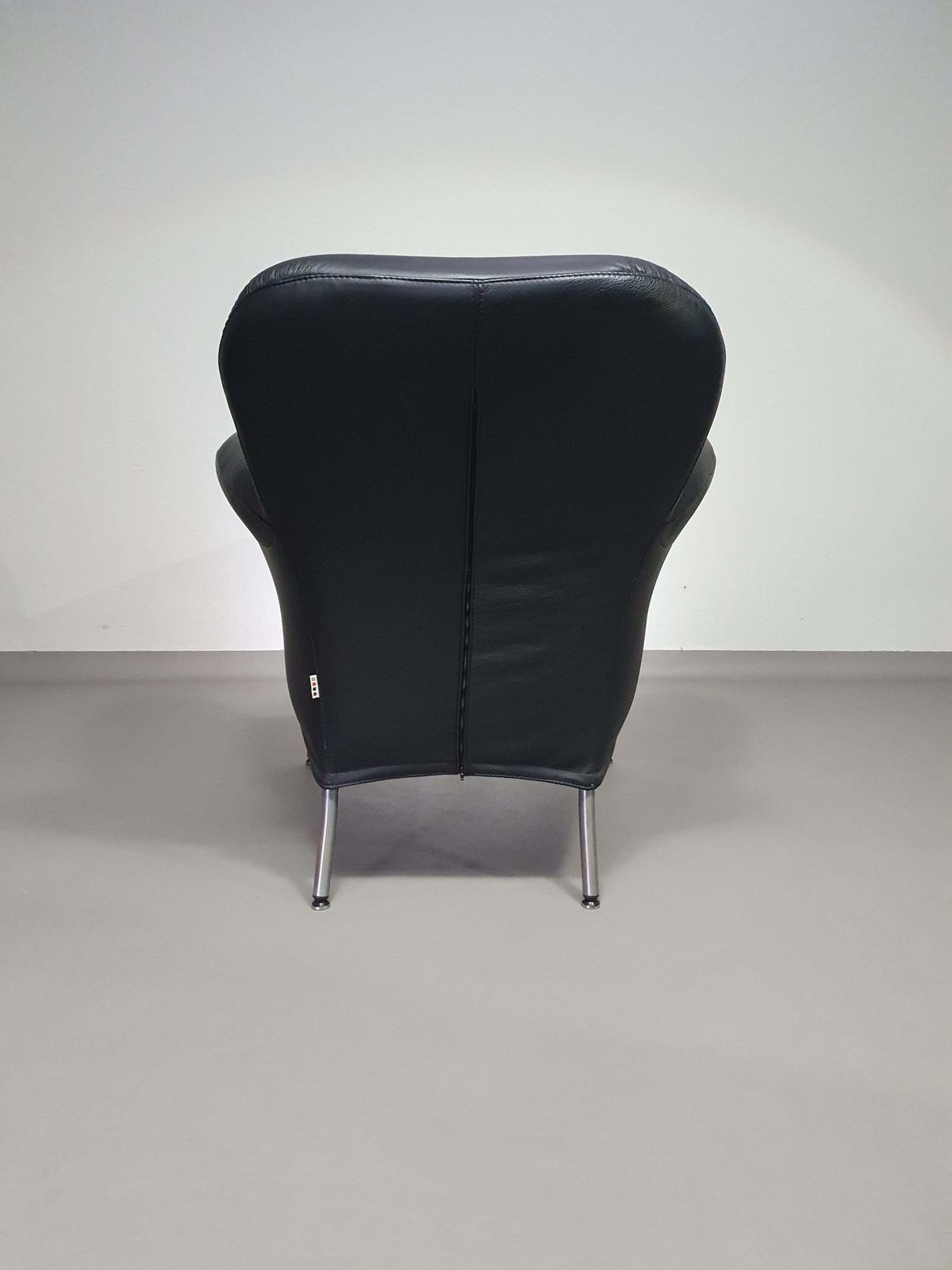 photo buy 3 X Rare Fauteuil/ Model Turn /Black Leather / Bert Plantagie In Mint Condition.