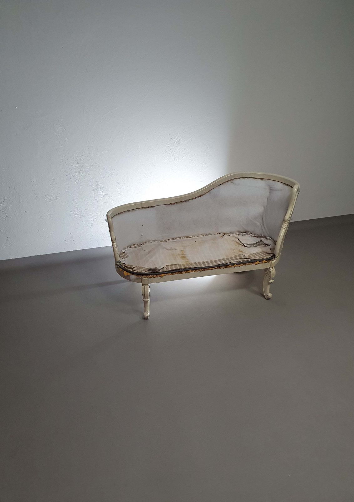 Beautiful Old Art Noveau , Unfinished Frenche Canapé / Chaise Longue With Gooseneck Armrests photo 1265.0