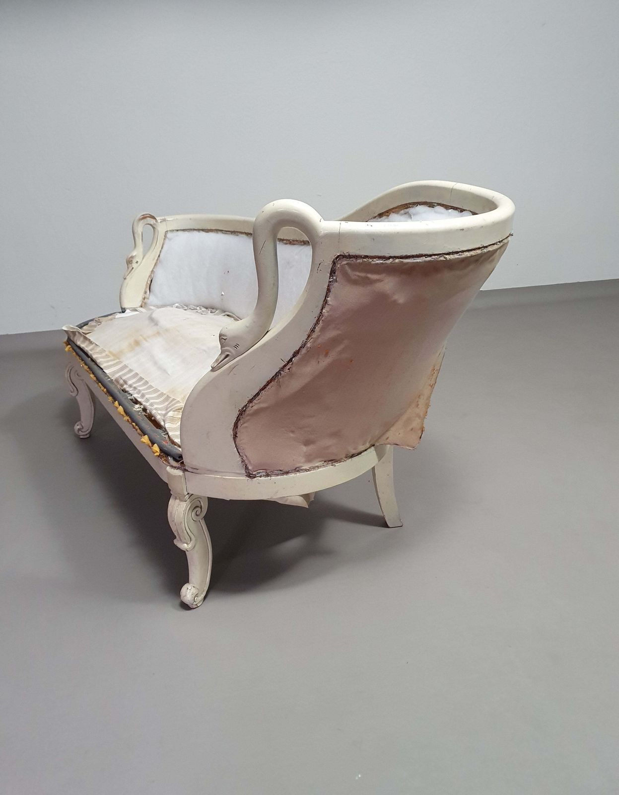 Beautiful Old Art Noveau , Unfinished Frenche Canapé / Chaise Longue With Gooseneck Armrests photo buy