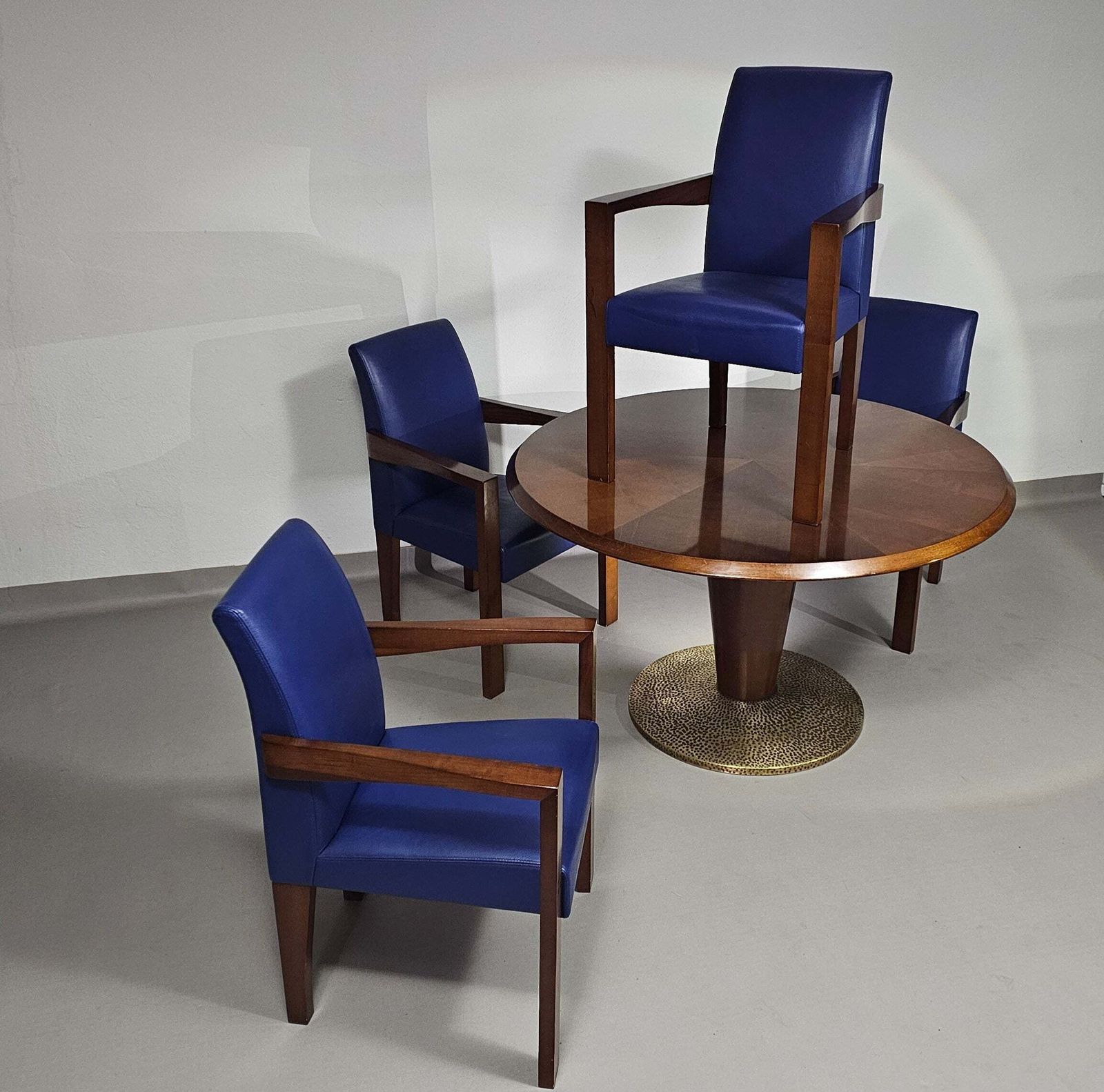 2321.0 4 X Hugues Chevalier Conference Ying Bridge Chair / Leather photo