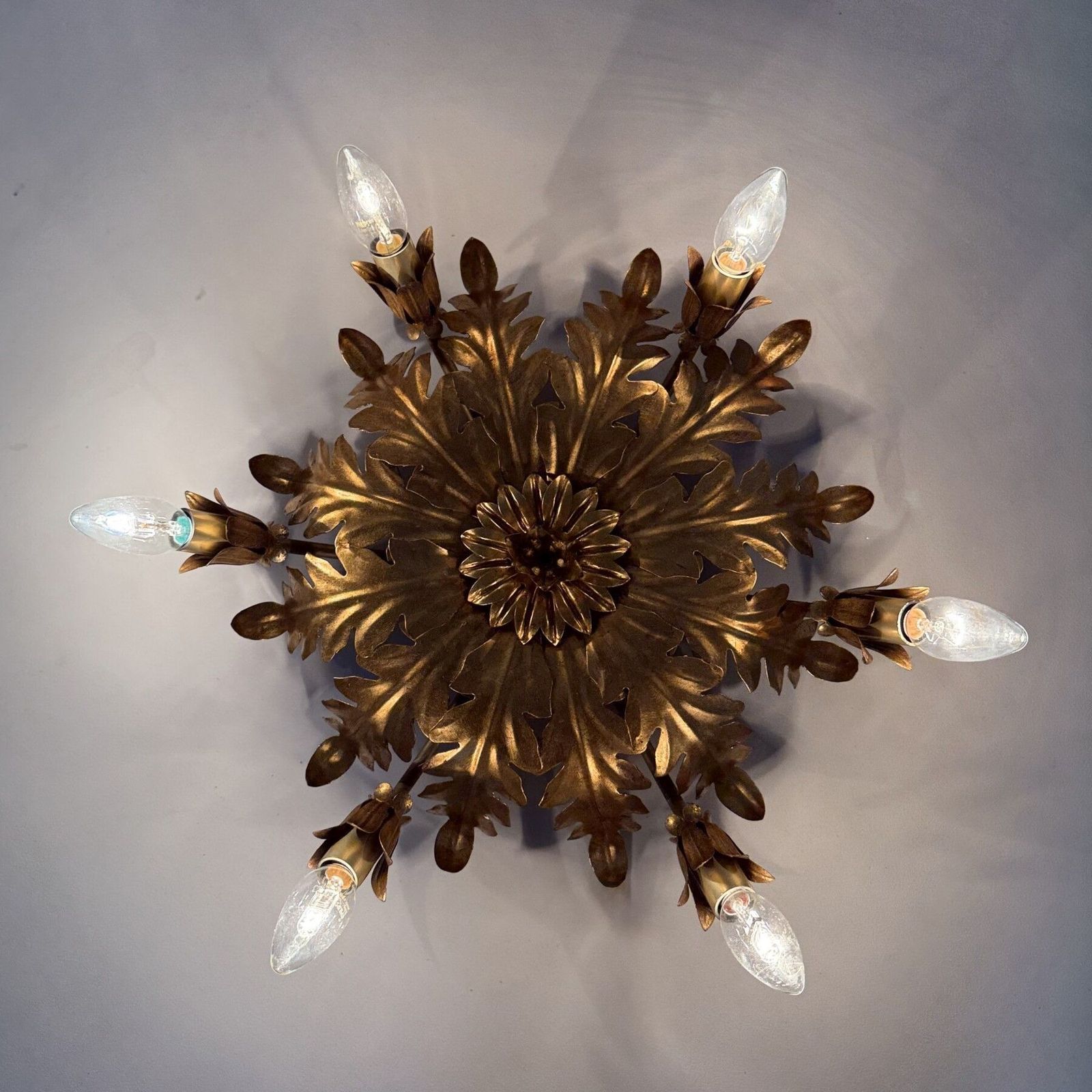 Vintage Plafondlamp Bladgoud Verguld, Jaren 1970 photo for sale