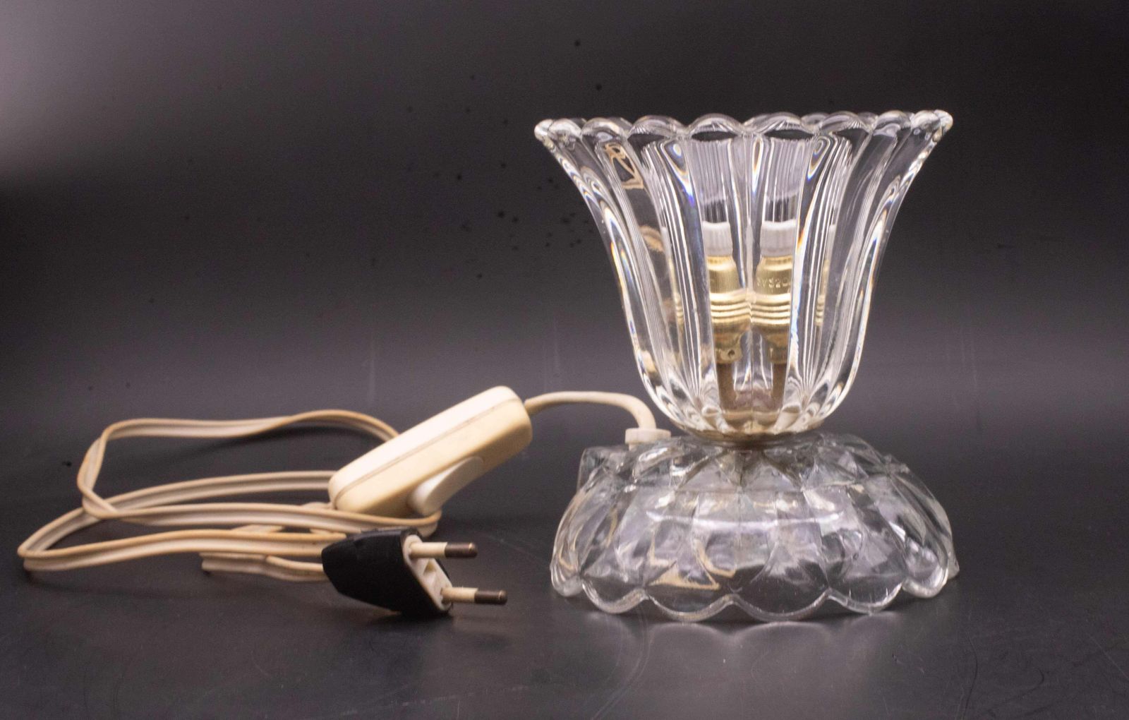 Art Decò Murano Glass Table Lamp Leave By Barovier E Toso, 1950 photo furniture