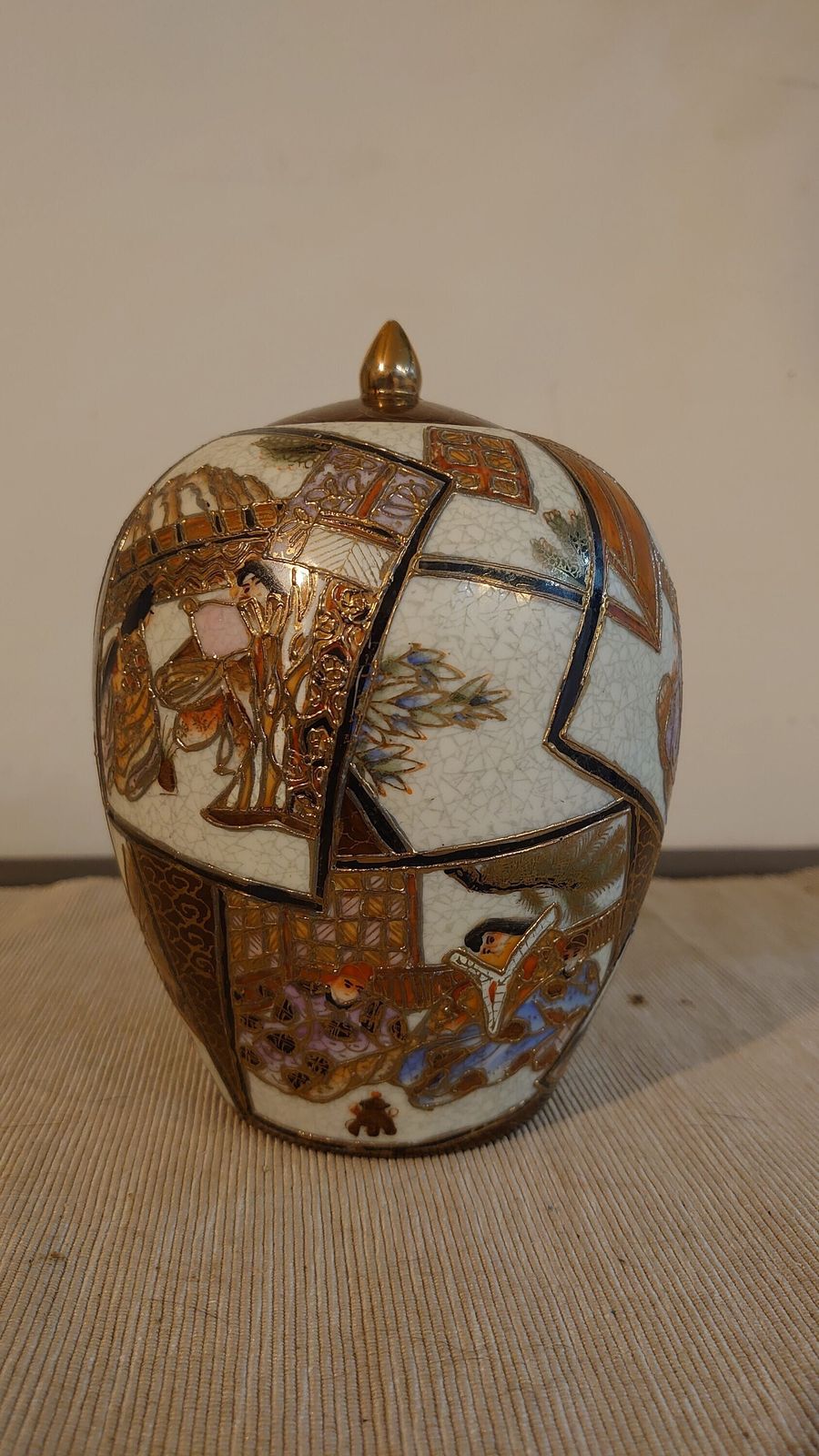 Satsuma Urn   16cm Tall And 11.5cm In Diameter   Very Good Condition! photo 65.0
