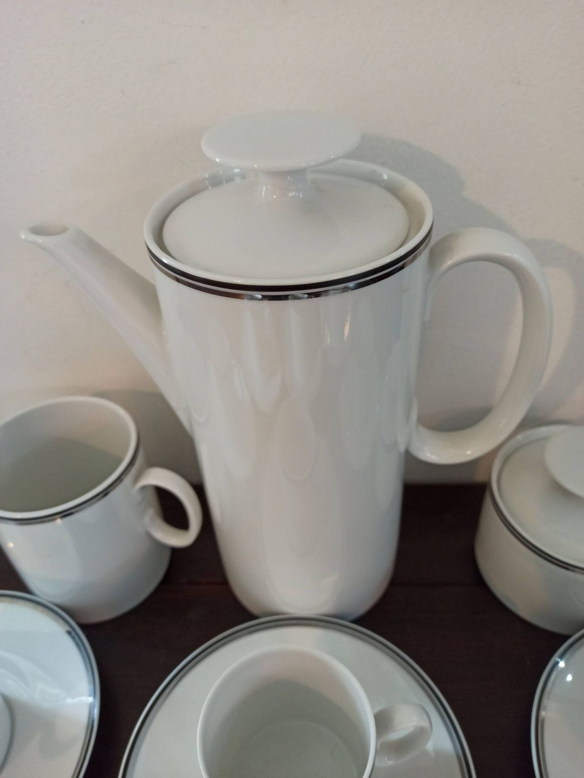 15 Piece Coffee Set. Made By Thomas Of Germany. Excellent Condition. photo furniture