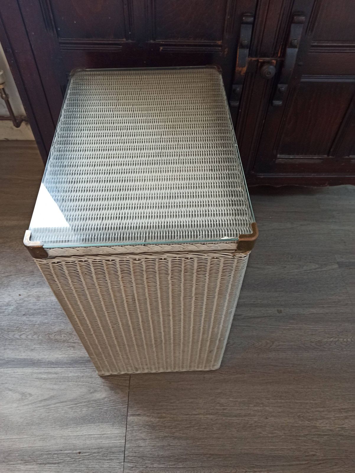 Lloyd Loom Lusty Linen Basket. Very Good Condition. Original. Glass Top And Label. photo 115.0