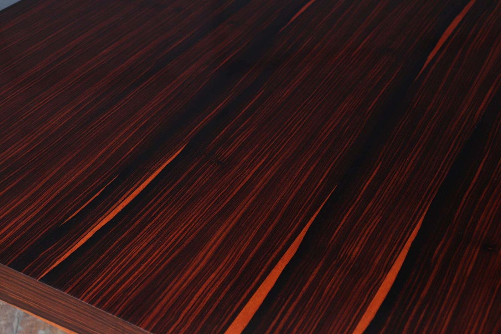 photo vintage Art Deco Macassar Ebony Dining Table C.1930