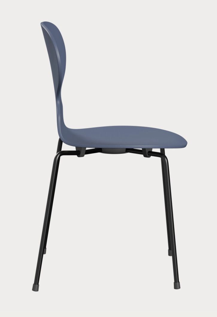 Set Of Four Fritz Hansen Ant™ 3101 Chair   Dusk Blue Coloured Ash photo Furniture