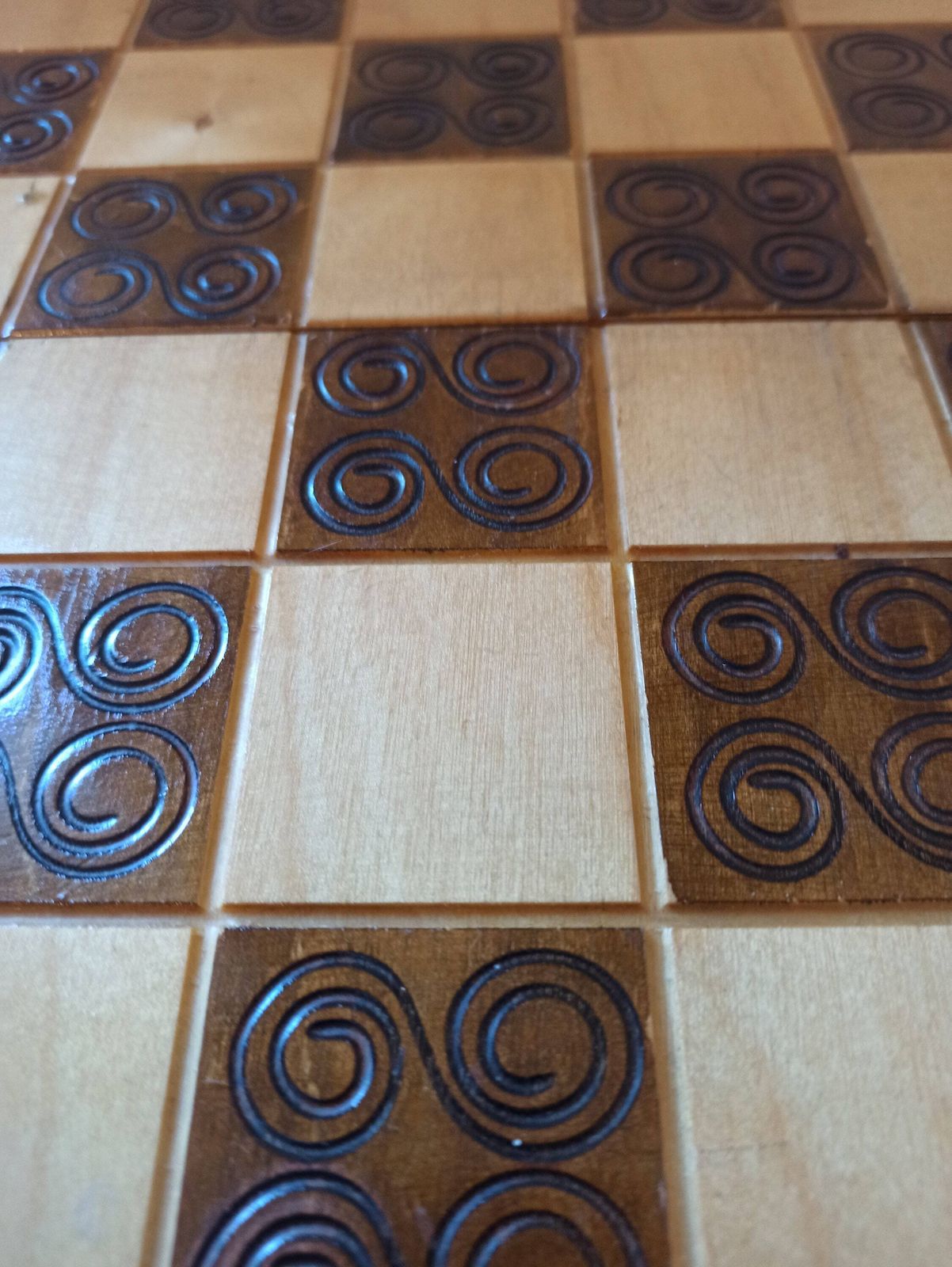 Vintage Wooden Chess Set With Board. Hand Carved. Very Good Condition. photo Home Decor