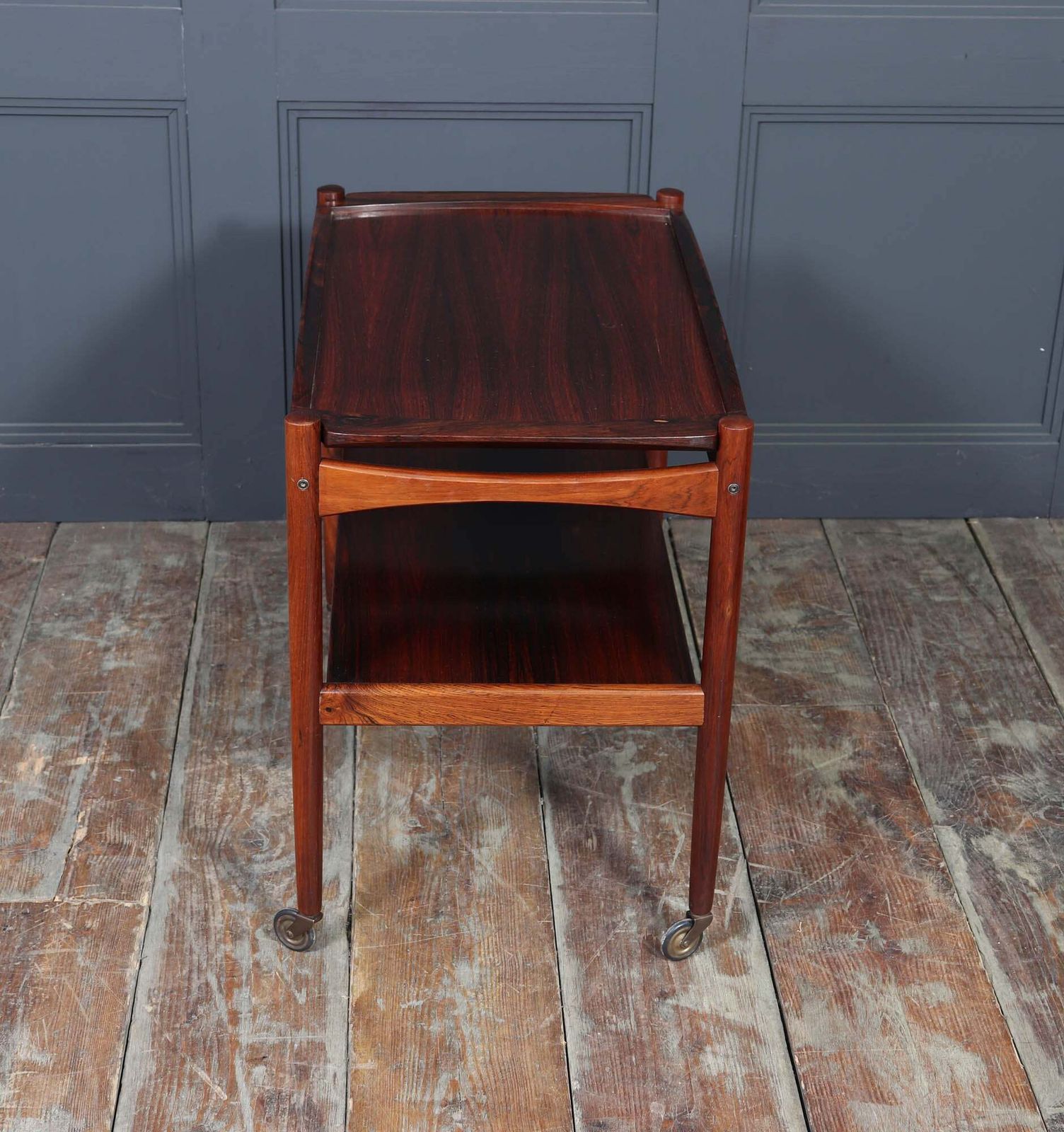 photo furniture Mid Century Danish Rosewood Drinks Trolley, 1960s