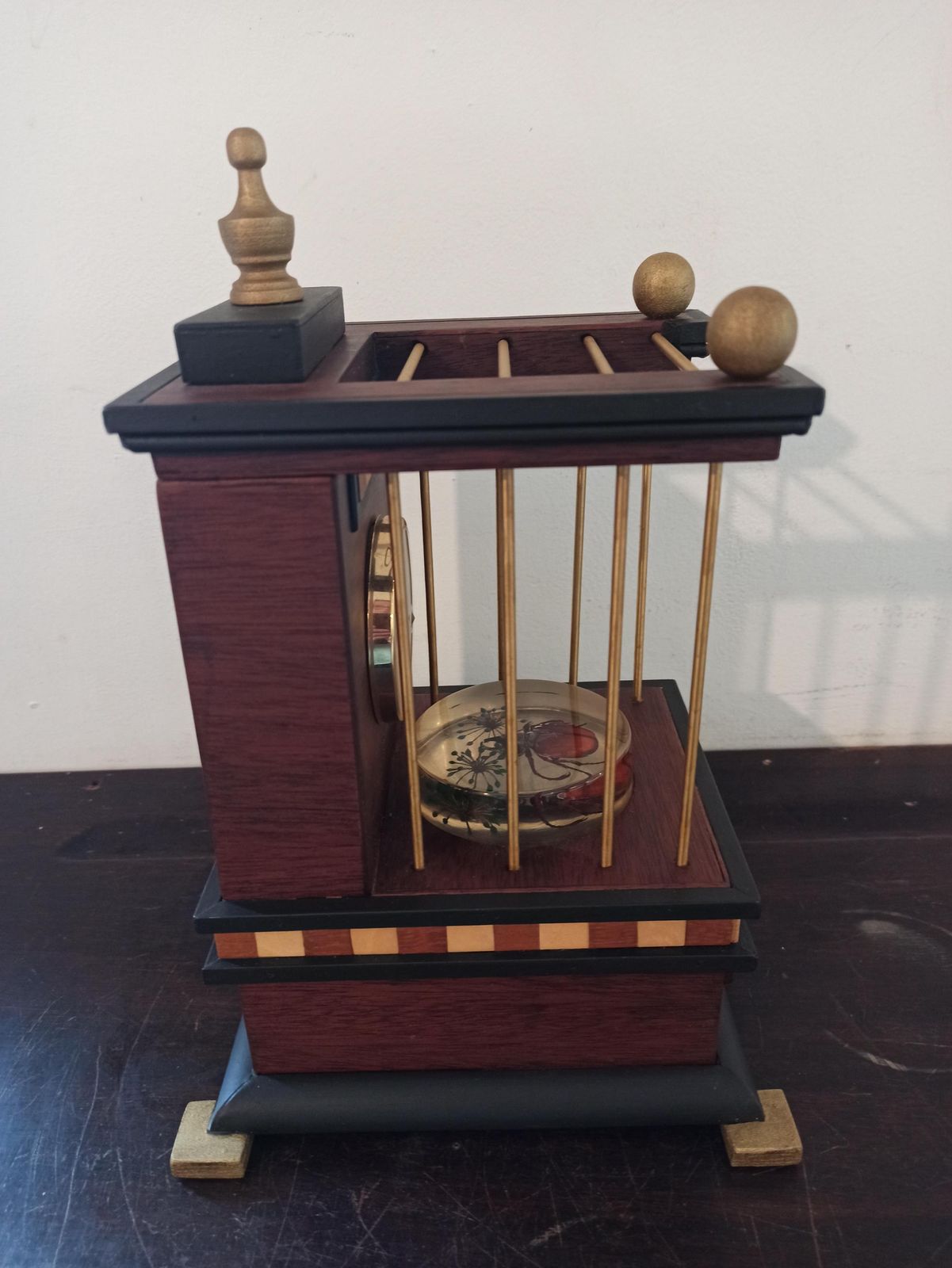 Unique Wooden Mantle Clock. Handmade. Battery Operated. Working Order. Very Good Condition. photo vinterior