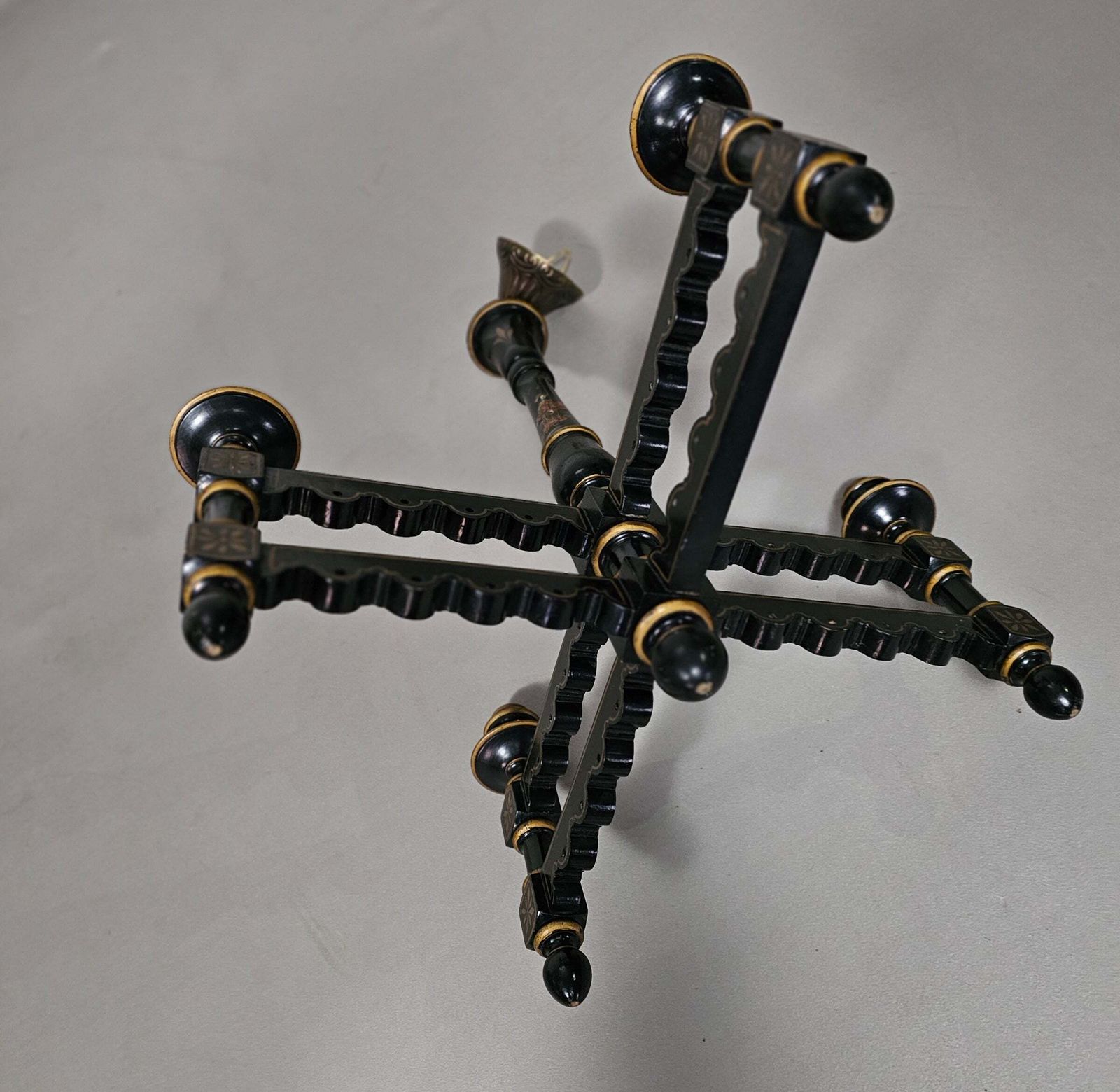 Chinoiserie Hanging Lamp / Chandelier. Need To Be Rewired Width 55 Height 65 Cm photo Lighting