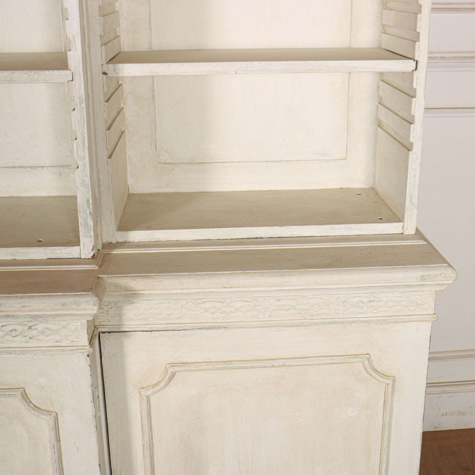 English Breakfront Library Bookcase photo 10794.0