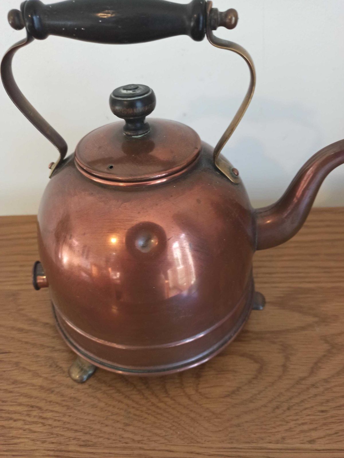 Antique Electric Copper Kettle. One Of The First Electric Kettles. photo 90.0
