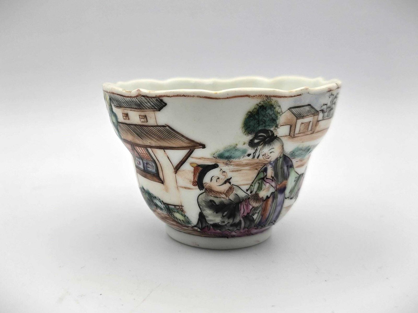 Antique 19th Century Chinese Famille Rose Porcelain Teacup With Painted Figures, Scalloped Edge And Gold Handle photo furniture