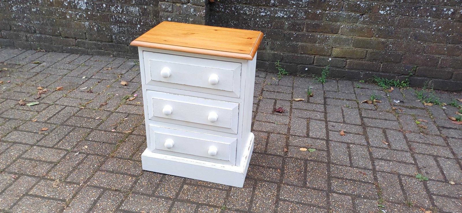 Vintage 1980s Hand Painted Bedside Chest Of Drawers Nightstand Farrow And Ball Wimborne White Pine Top Shabby Chic Bedroom Storage Table