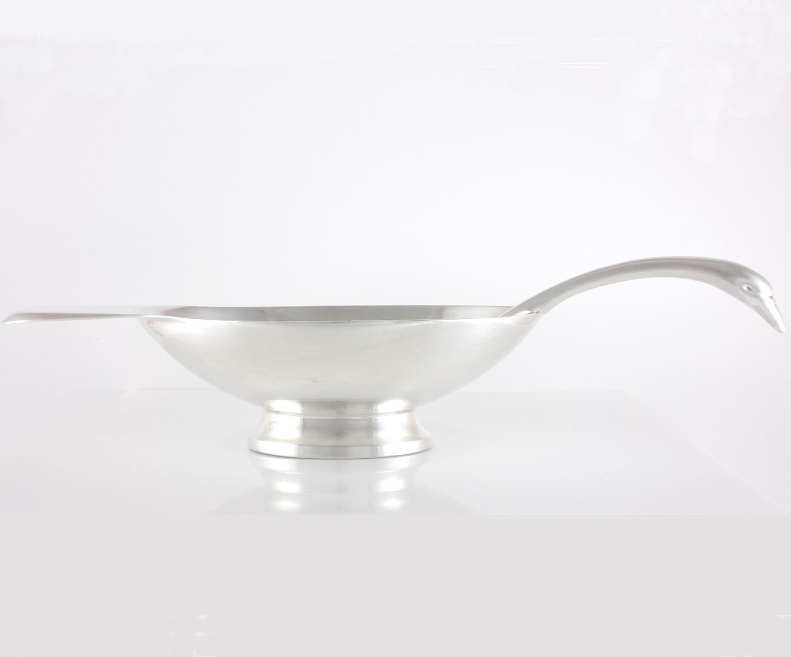 photo furniture Silver Plate Christofle Swan Sauce Boat. French Gravy Sauciere & Spoon.