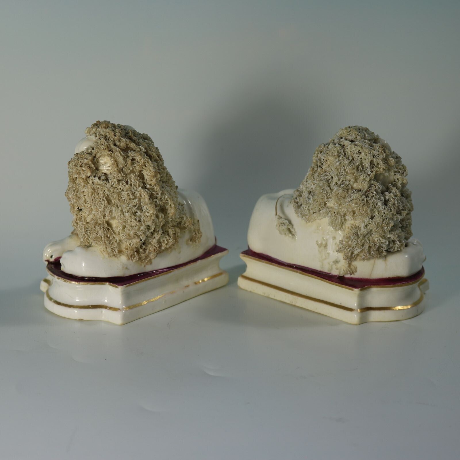 Pair Of Shelton Staffordshire Lion And Lamb Figures photo Home Decor