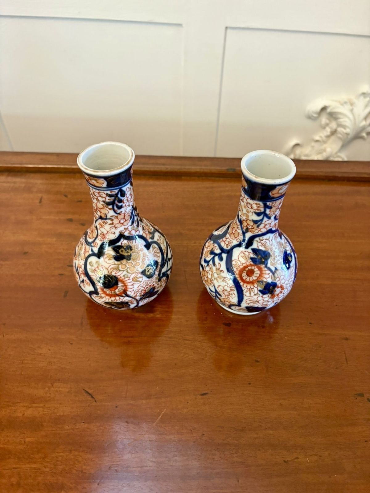 photo for sale Small Pair Of Antique 20th Century Quality Japanese Imari Vases