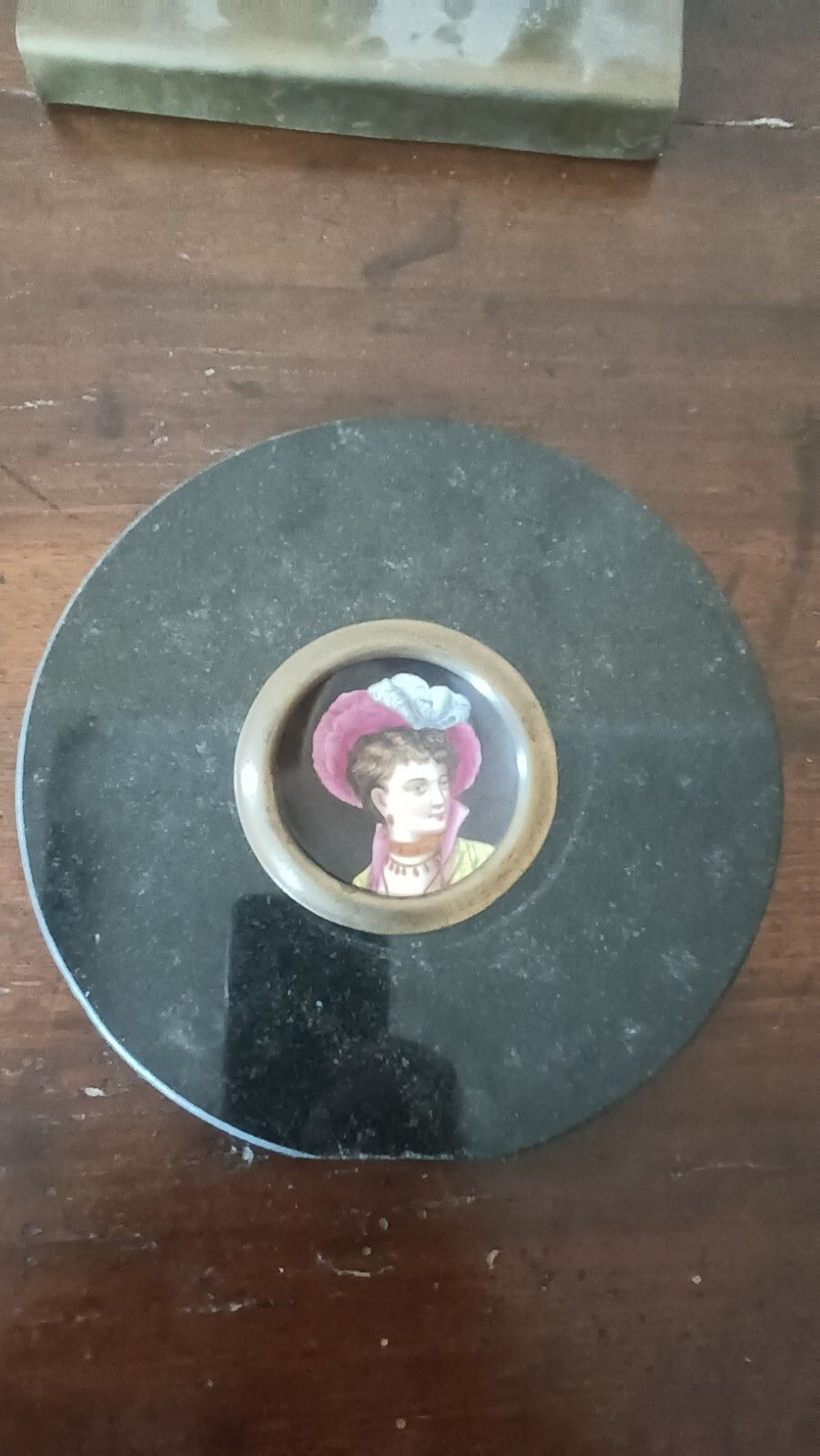 photo buy Pair Of Miniatures Painted On Marble Frame 1920s France