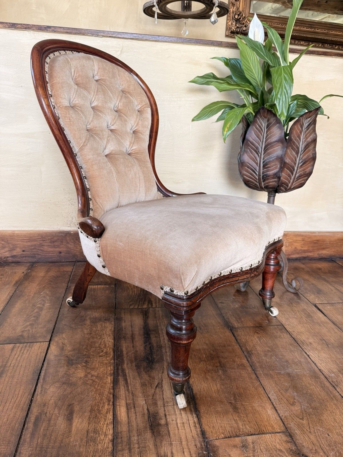 Antique Mahogany Bedroom Spoon Back  Mocha Nursing Reading Libary Lady's Chair photo furniture