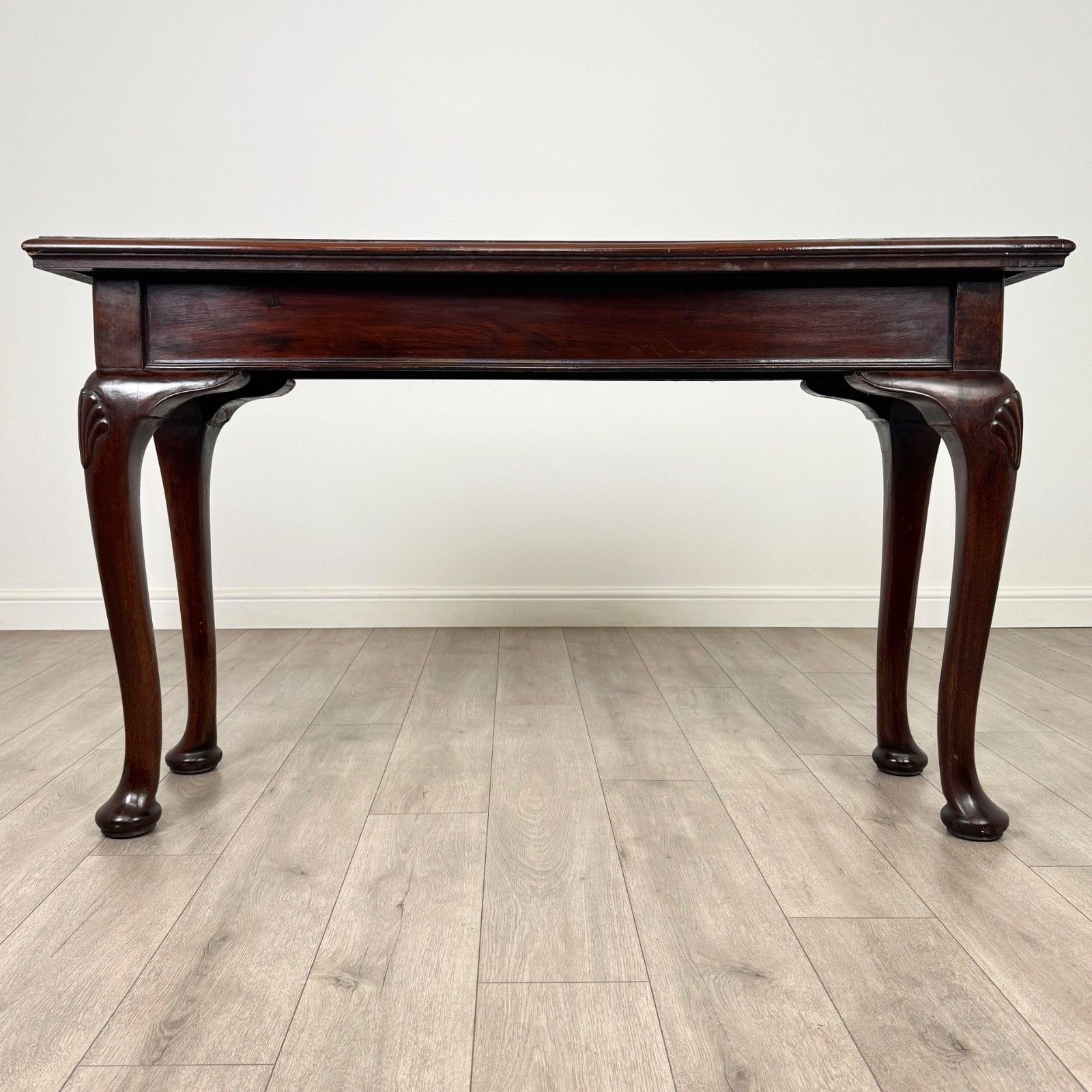 Antique 19th Century Good Quality Hall Table In Mahogany
